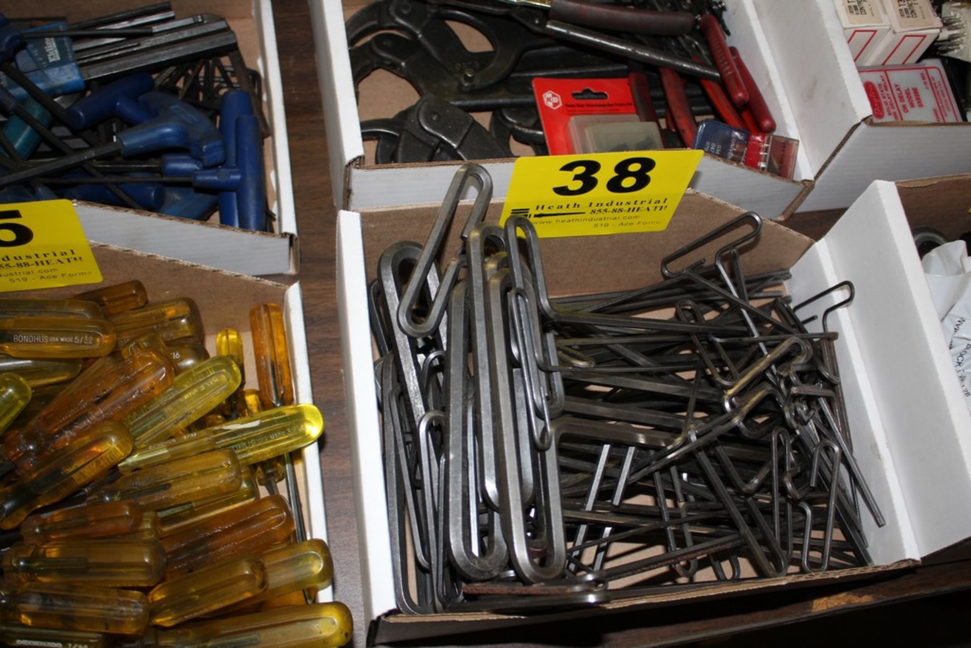 LARGE QTY OF ALLEN WRENCHES IN BOX