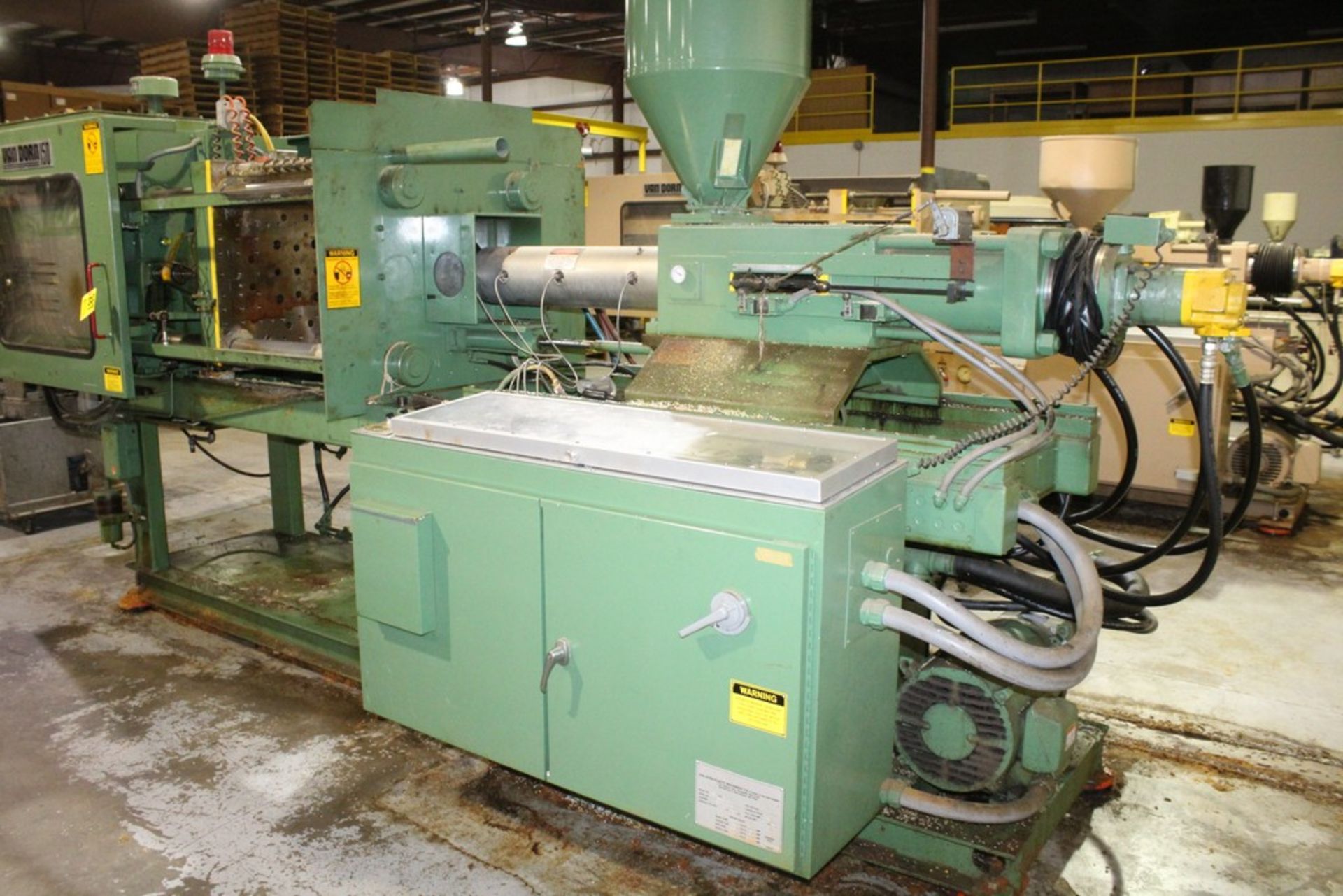 VAN DORN 150 TON 9 OZ, MODEL 150-RS-9 PLASTIC INJECTION MOLDING MACHINE S/N 861510-2 WITH PATHFINDER - Image 2 of 8