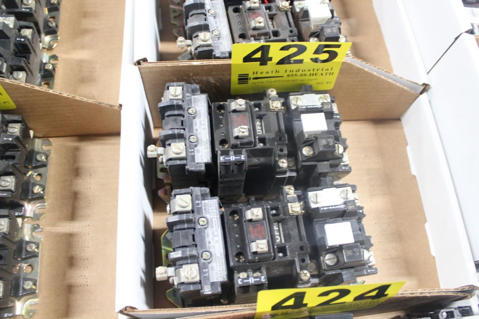 (2) ALLEN-BRADLEY MODEL 509-BOXD, 595-A AND MODEL 42185-804-01 MOTOR STARTERS IN BOX