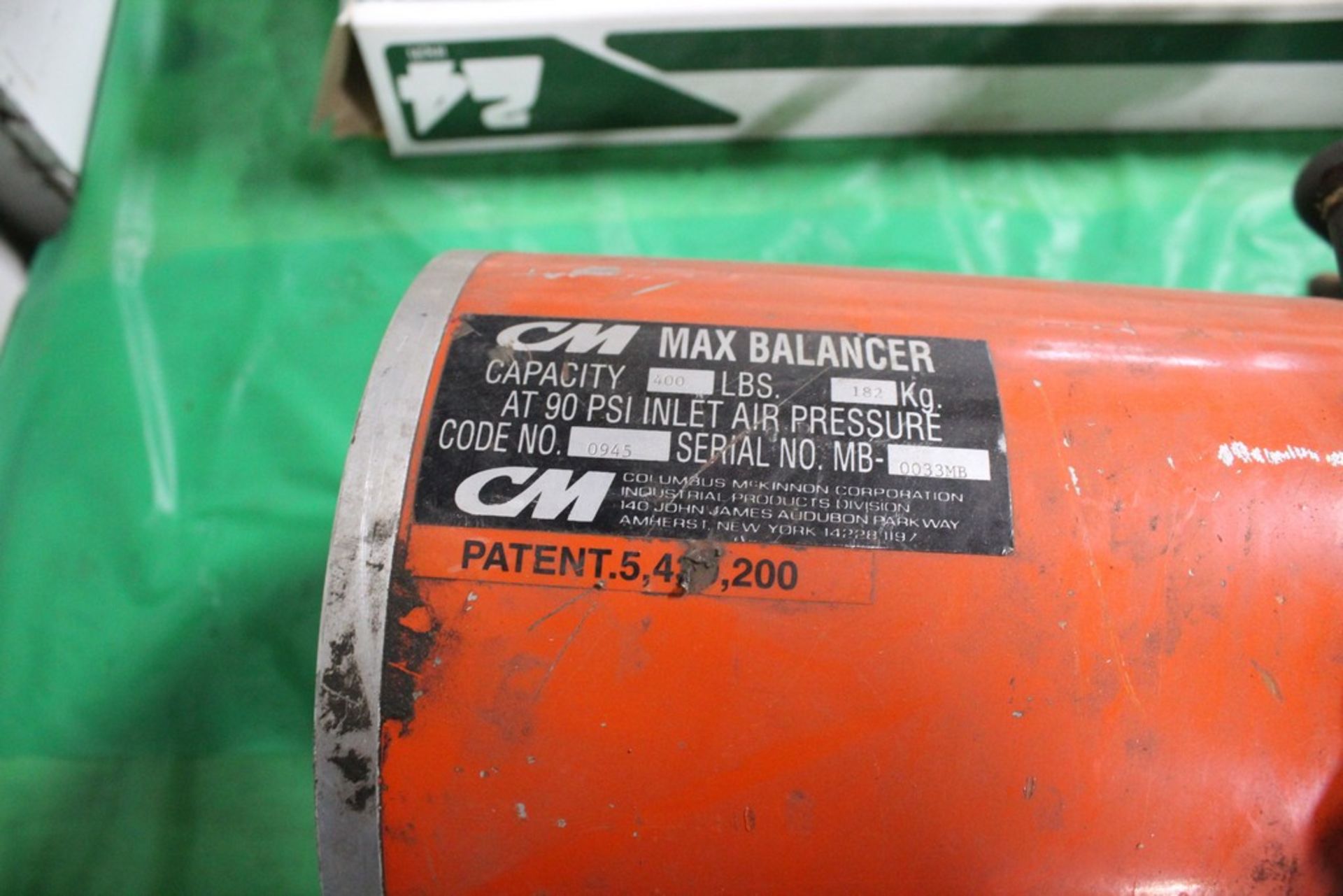 CM MAX BALANCER, MODEL 0945, PNEUMATIC HOIST, 400LB. CAP. - Image 2 of 2