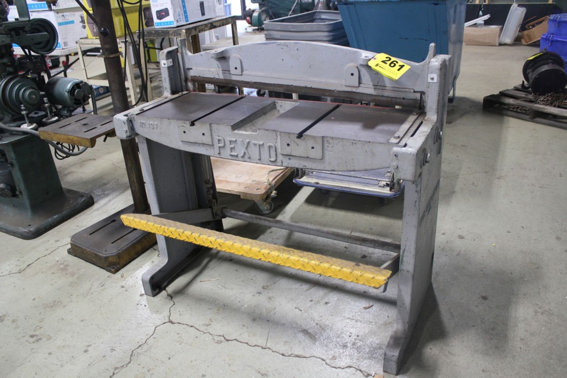 PEXTO NO. 137C, 37" FOOT SHEAR, NO BACK GAGE