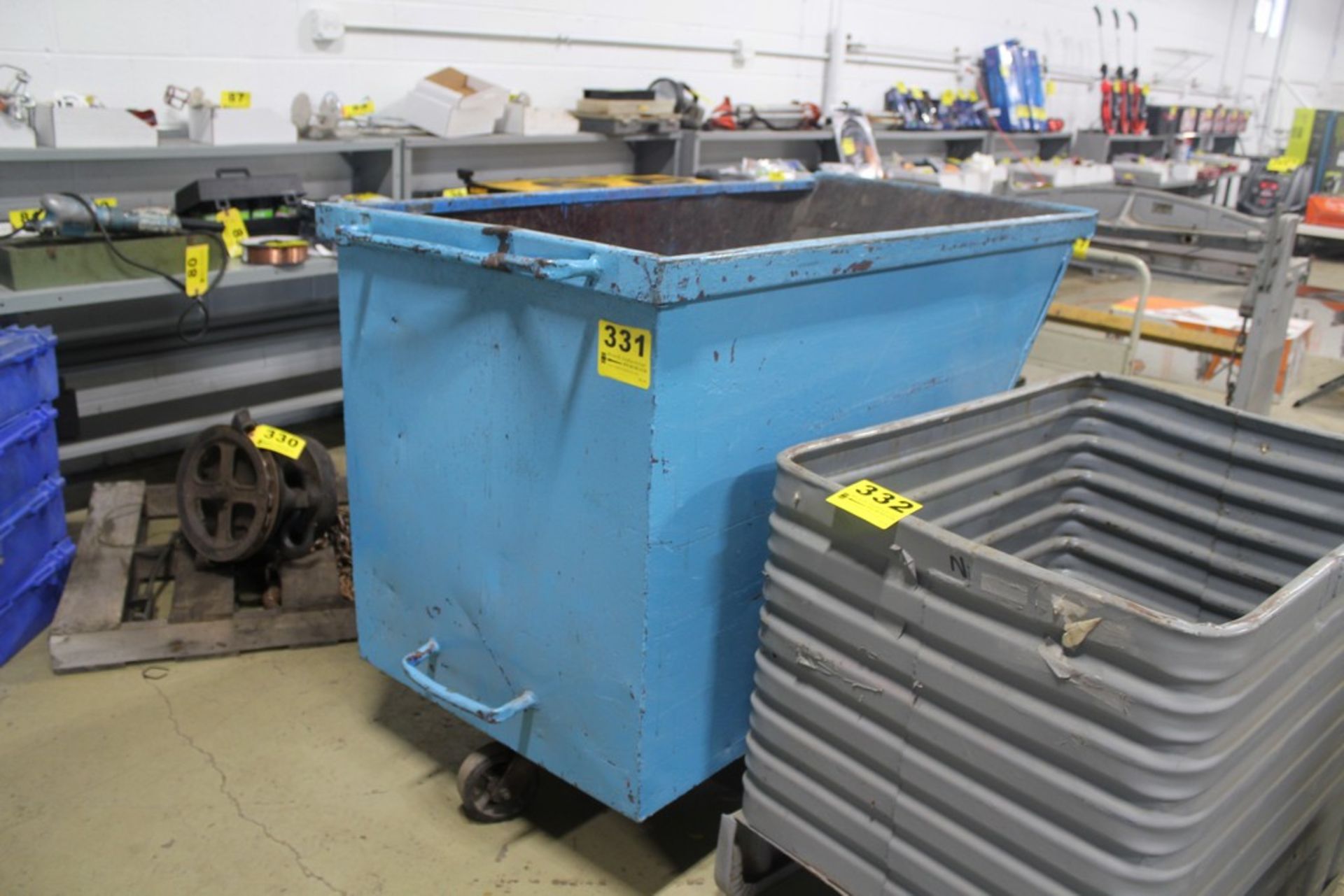 PORTABLE DUMP HOPPER, 60" X 31" X 43"