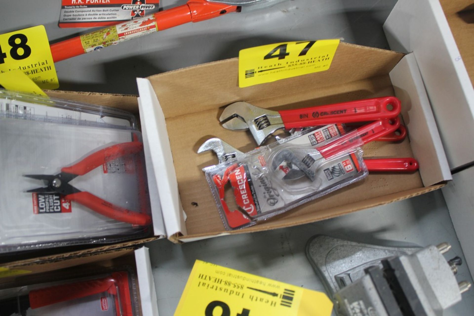 ASSORTED ADJUSTABLE WRENCHES IN BOX