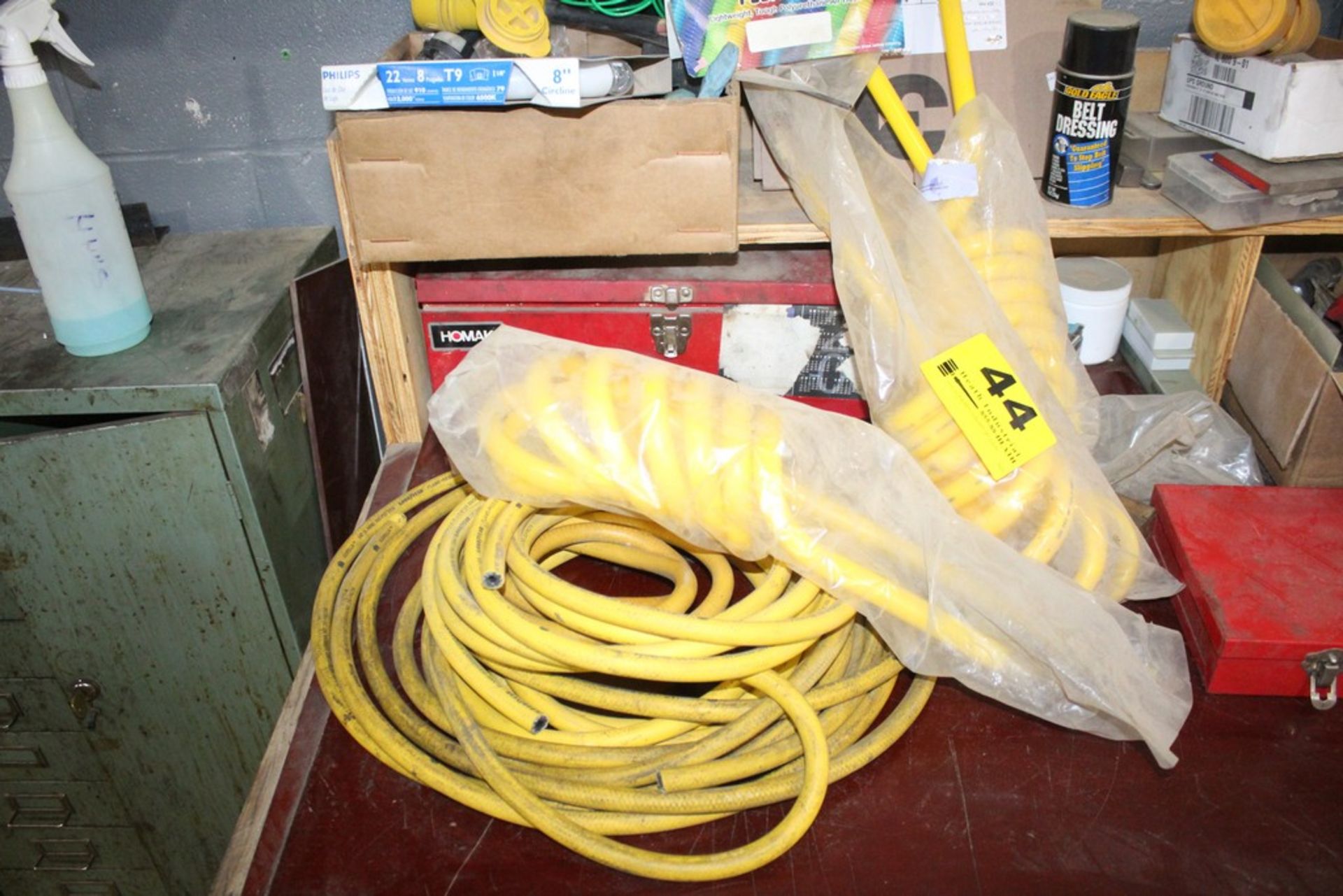 (3) COIL HOSES AND ASSORTED PNUEMATIC HOSE