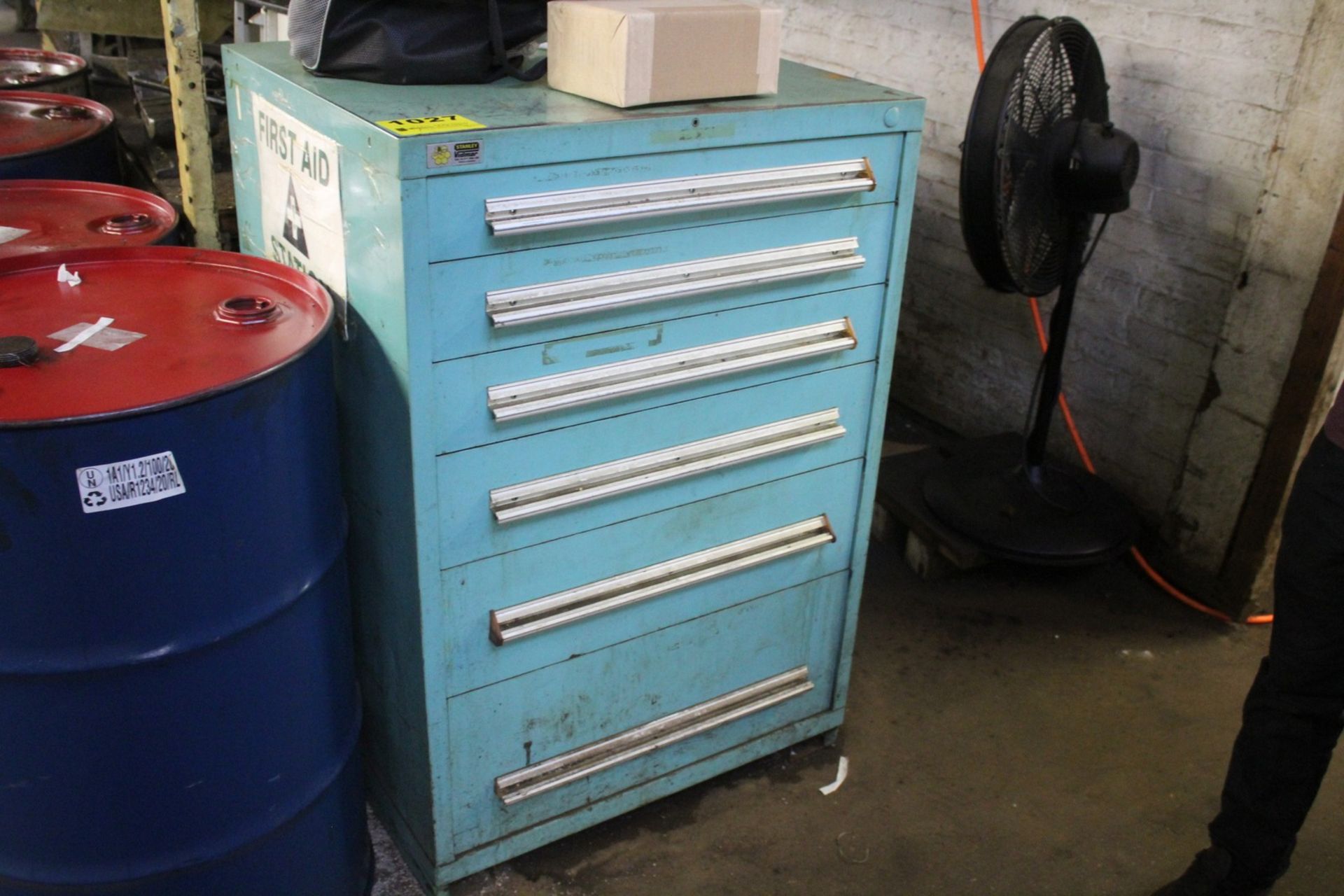 STANLEY VIDMAR SIX DRAWER TOOL CABINET