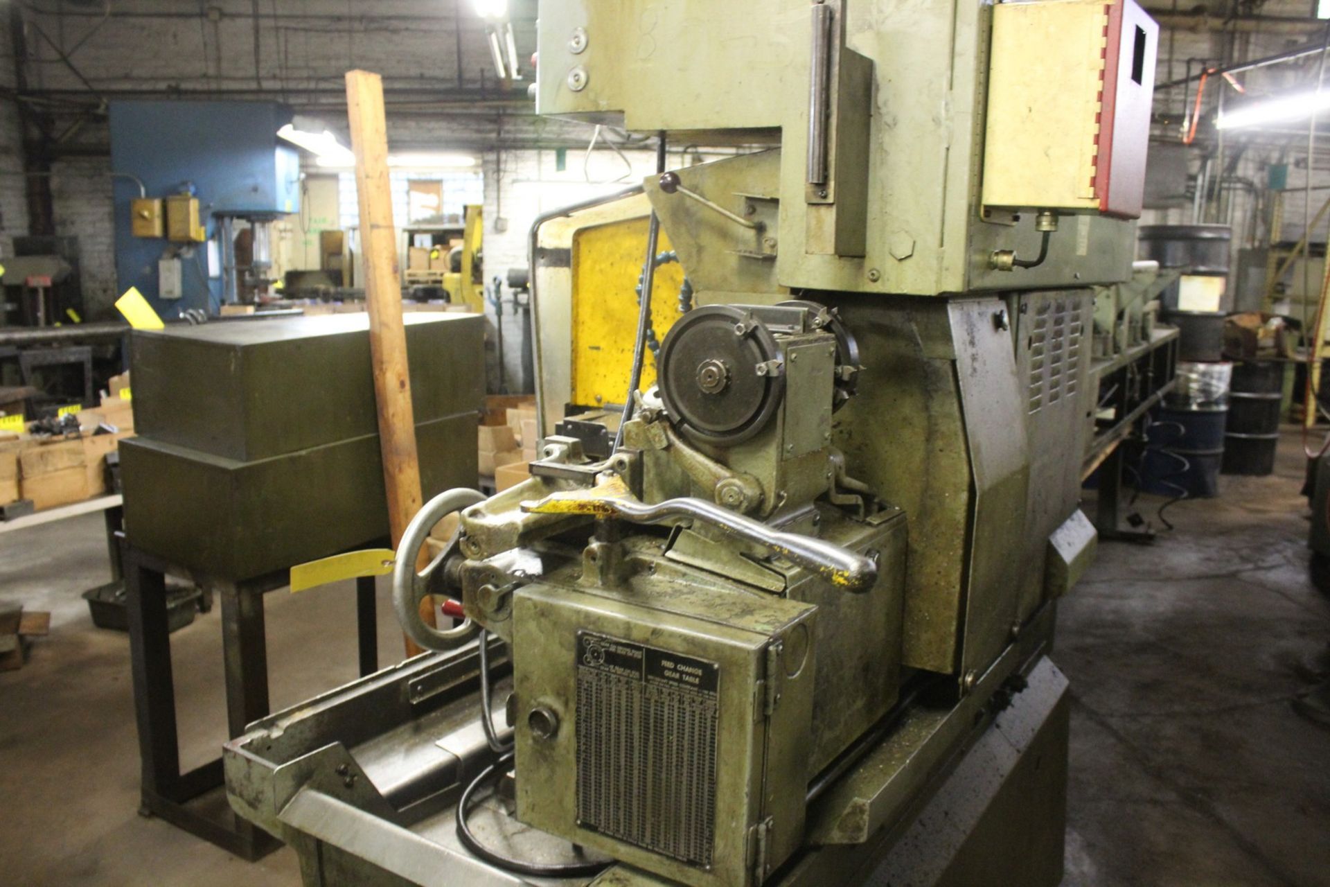 BROWN & SHARPE 1-5/8” AUTOMATIC SCREW MACHINE, S/N 542-2-8952, 8 HOLE TURRET, WITH 2 VERTICAL