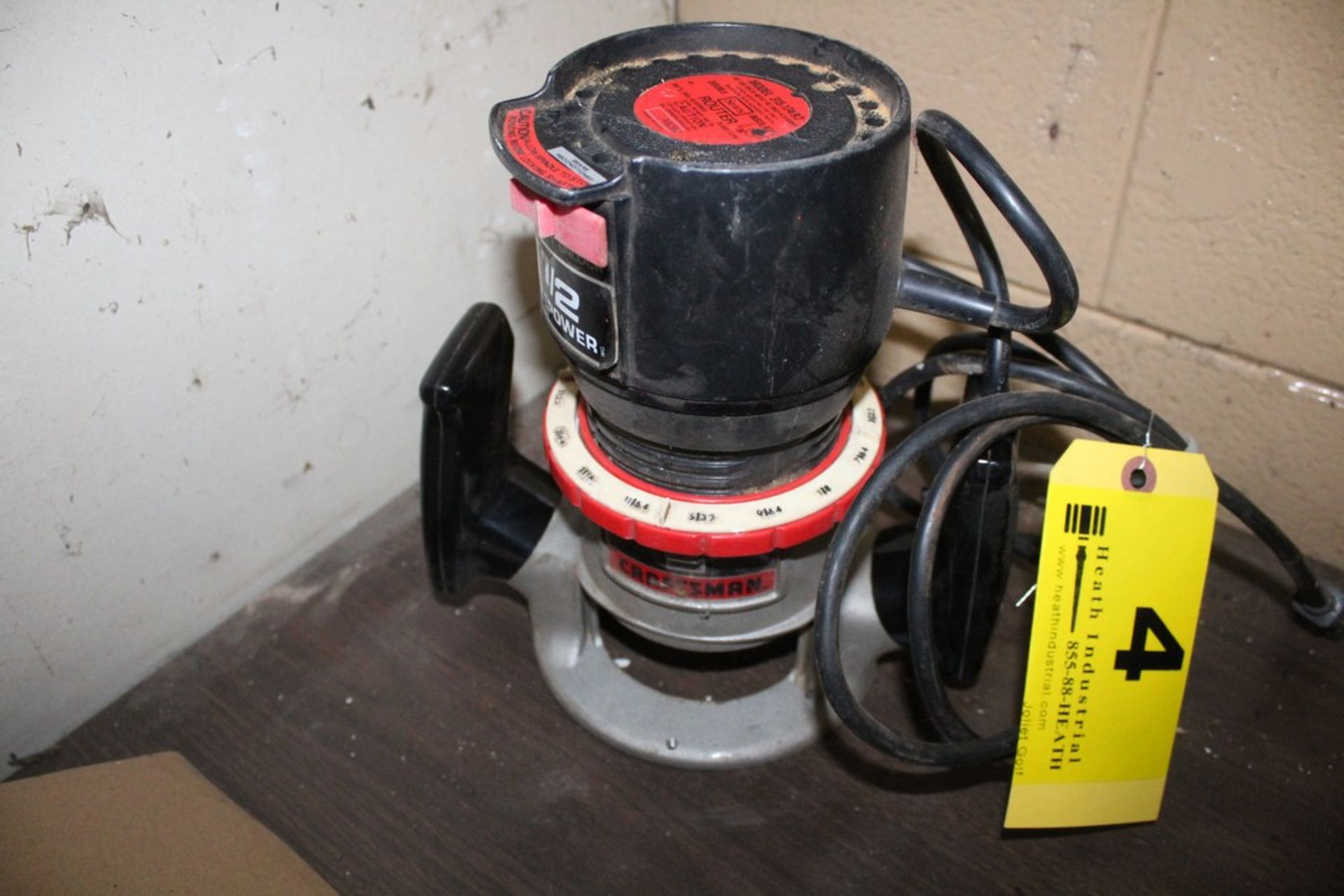 CRAFTSMAN 1 1/2HP ROUTER