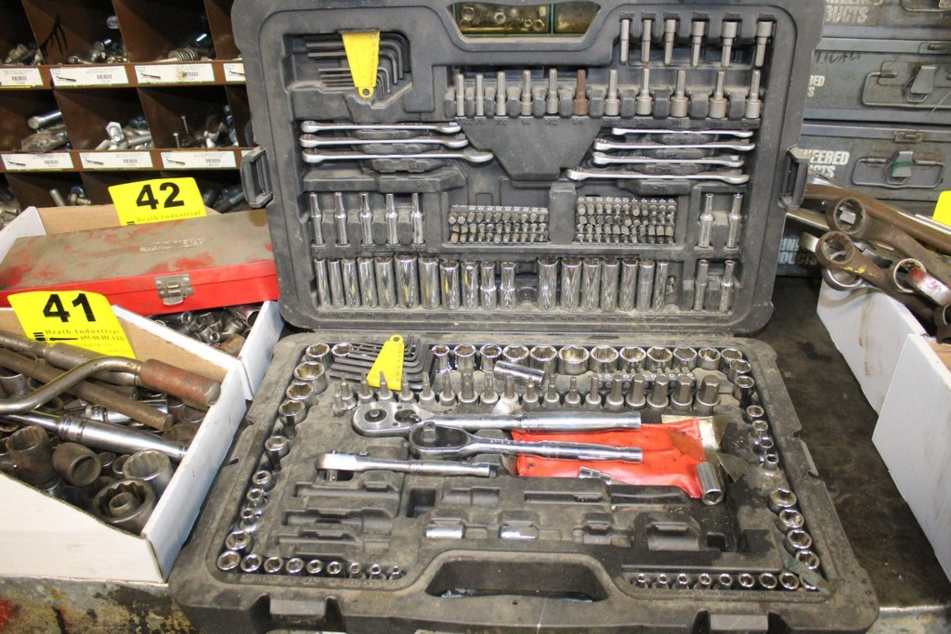 STANLEY 294 PIECE TOOL SET (MOSTLY COMPLETE) - Image 2 of 2