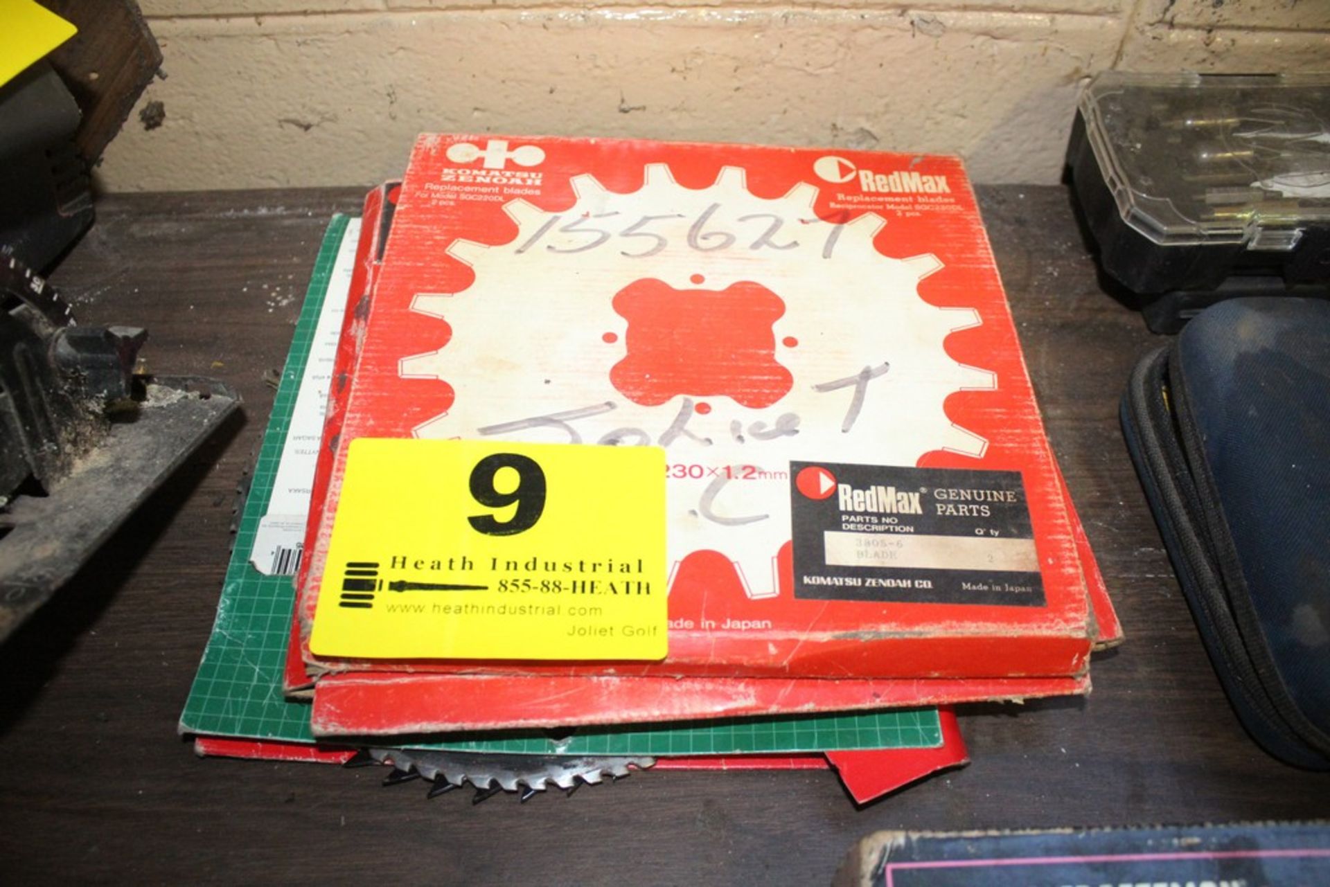 ASSORTED TRIMMER & SAW BLADES