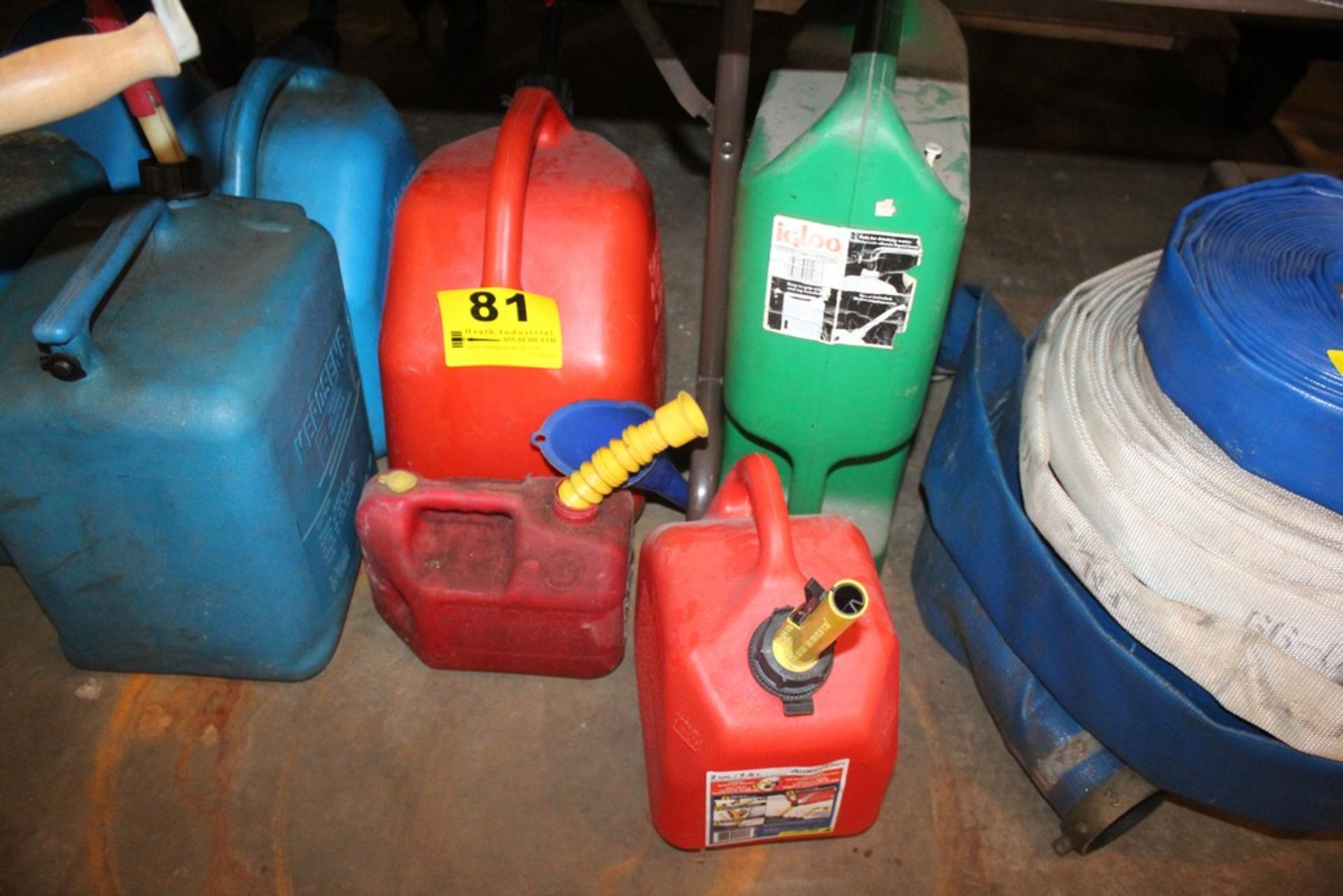 (4) ASSORTED GAS & WATER SAFETY CANS