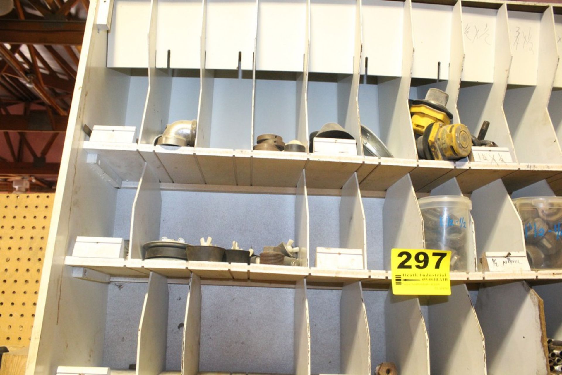 LARGE QTY OF PIPE FITTINGS WITH STORAGE RACK - Image 3 of 4