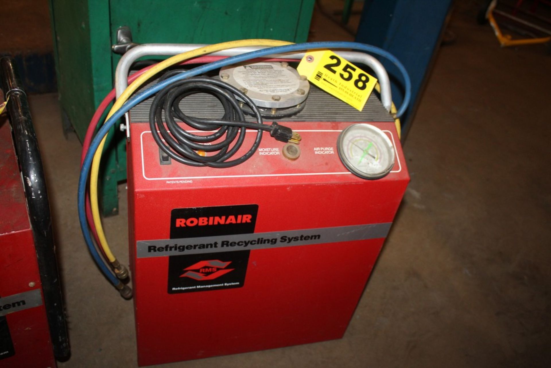 ROBINAIRE REFRIGERANT RECYCLING SYSTEM