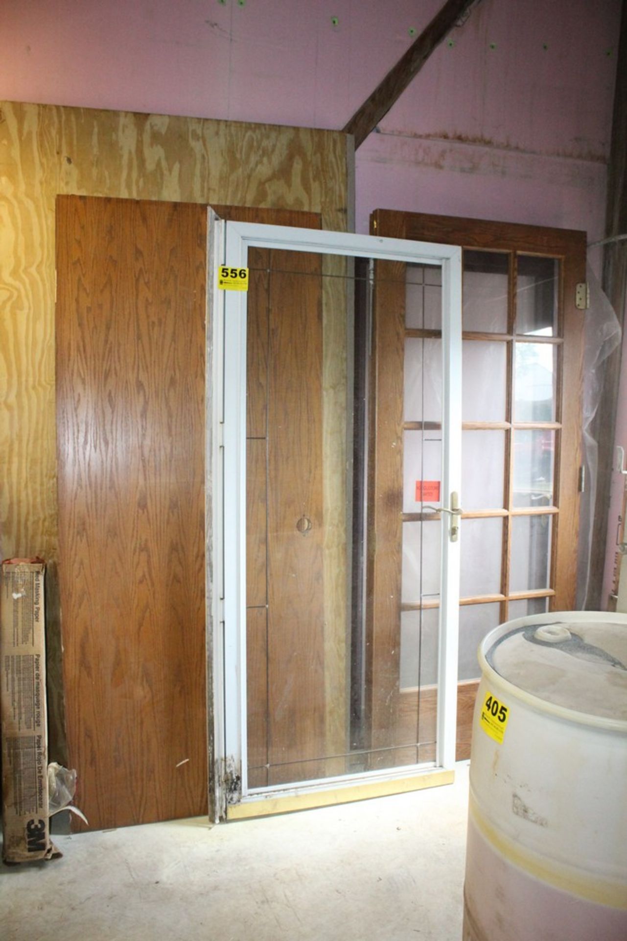 ASSORTED DOORS & PLYWOOD