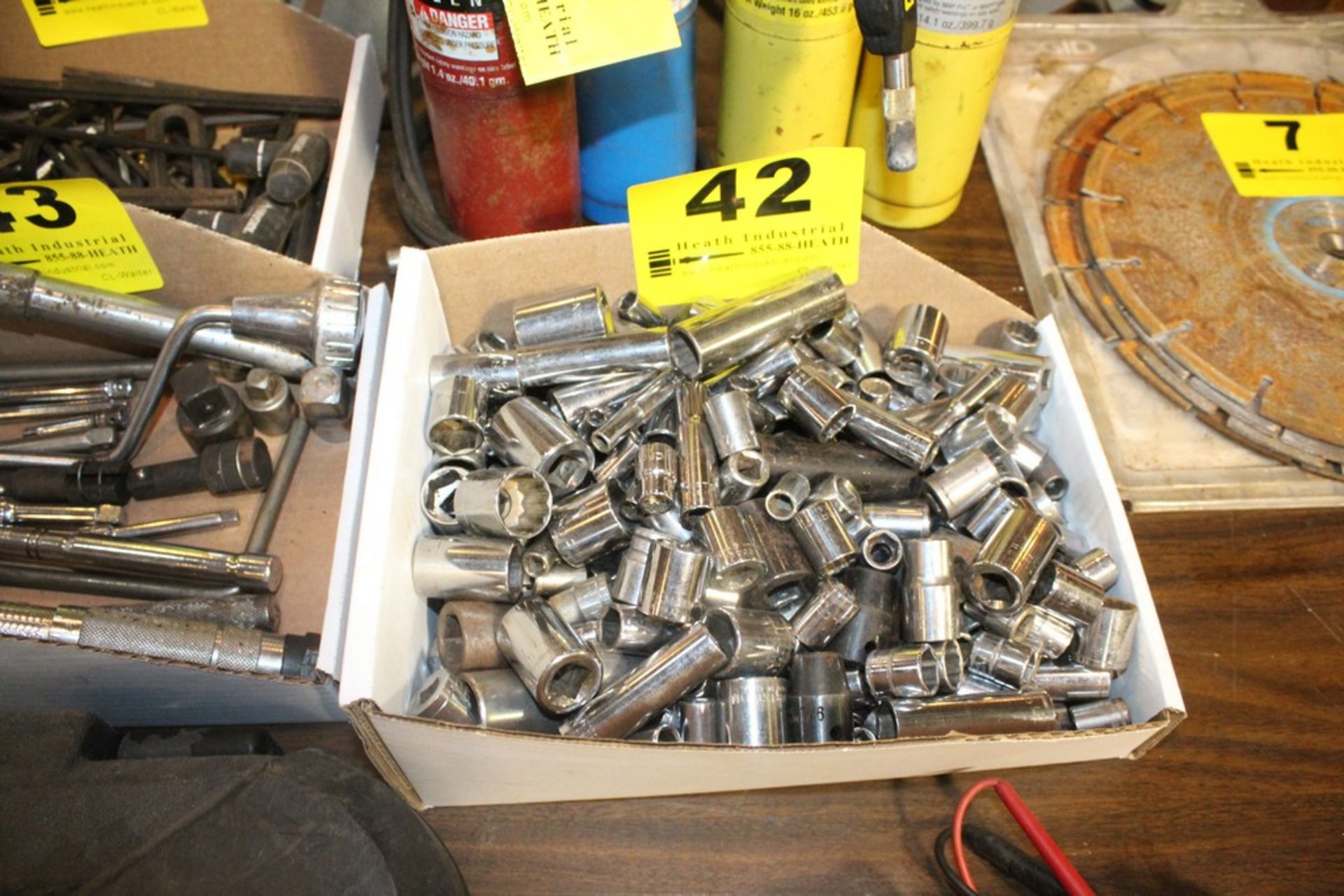 ASSORTED SOCKETS IN BOX