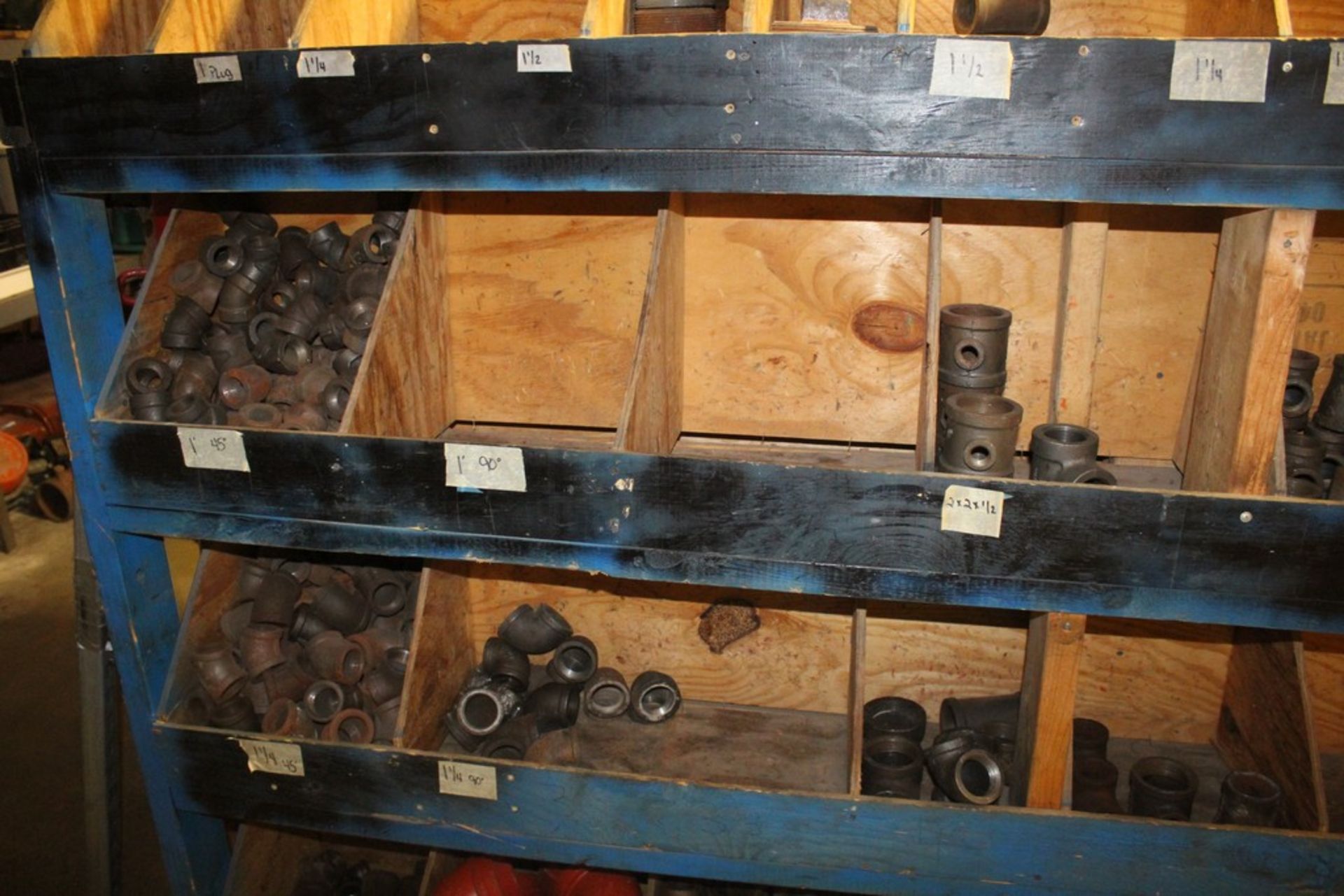 PORTABLE STORAGE CART WITH LARGE QTY OF PIPE FITTINGS & MISC. HARDWARE - Image 3 of 6