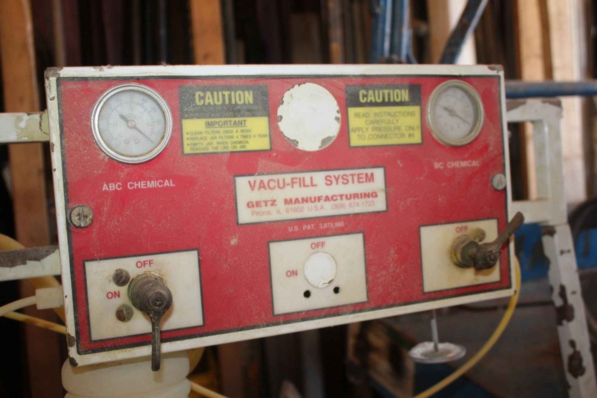 GETZ MODEL V2 CONSOLE VACU FILL SYSTEM - Image 2 of 4