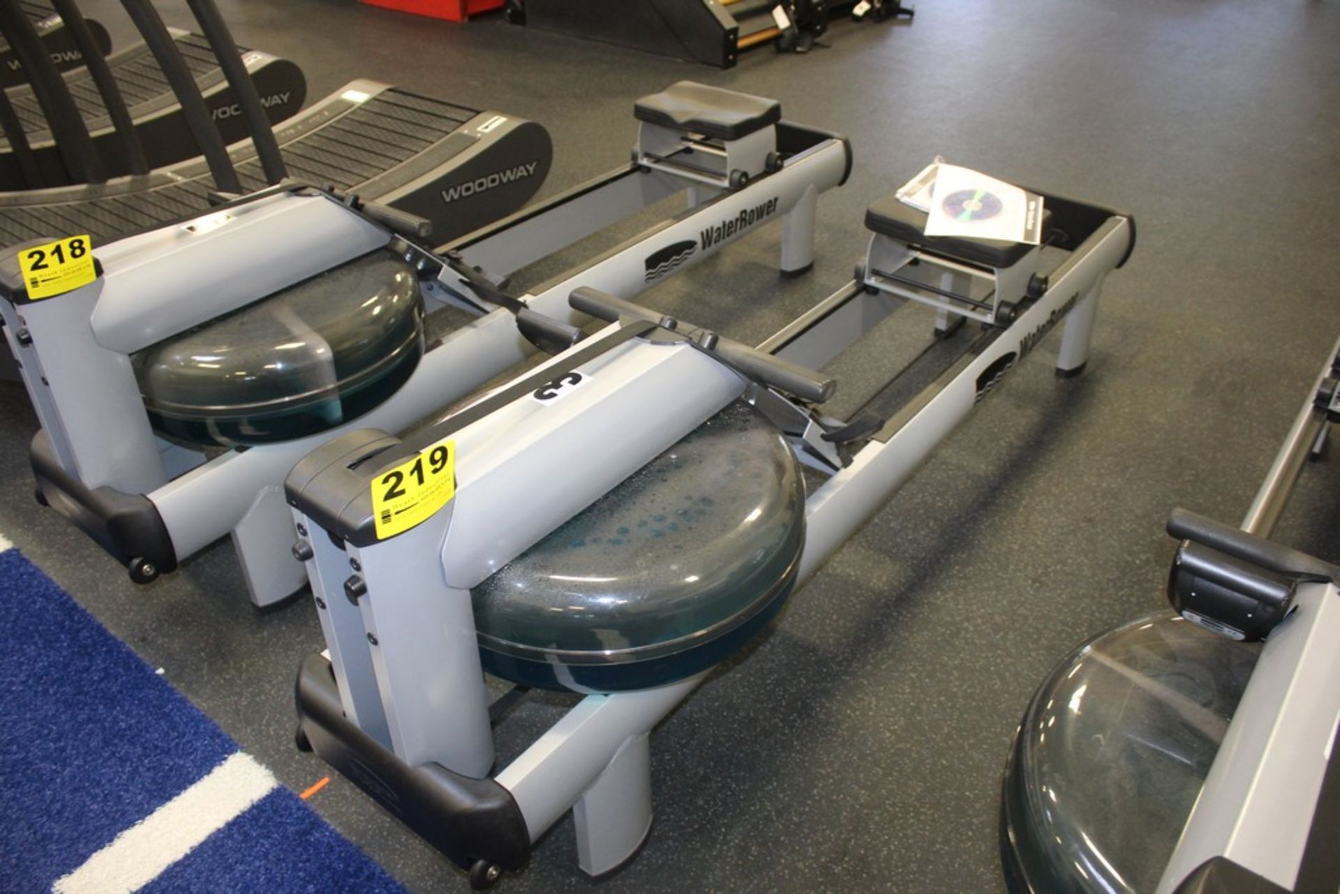 WATERROWER M1 HIRISE ROWING MACHINE WITH SERIES IV PERFORMANCE MONITOR - Image 3 of 4