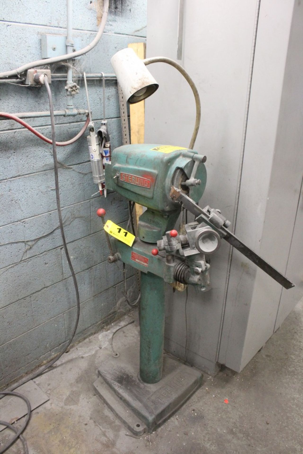 STERLING MCDONOUGH DRILL GRINDER, S/N DC8502