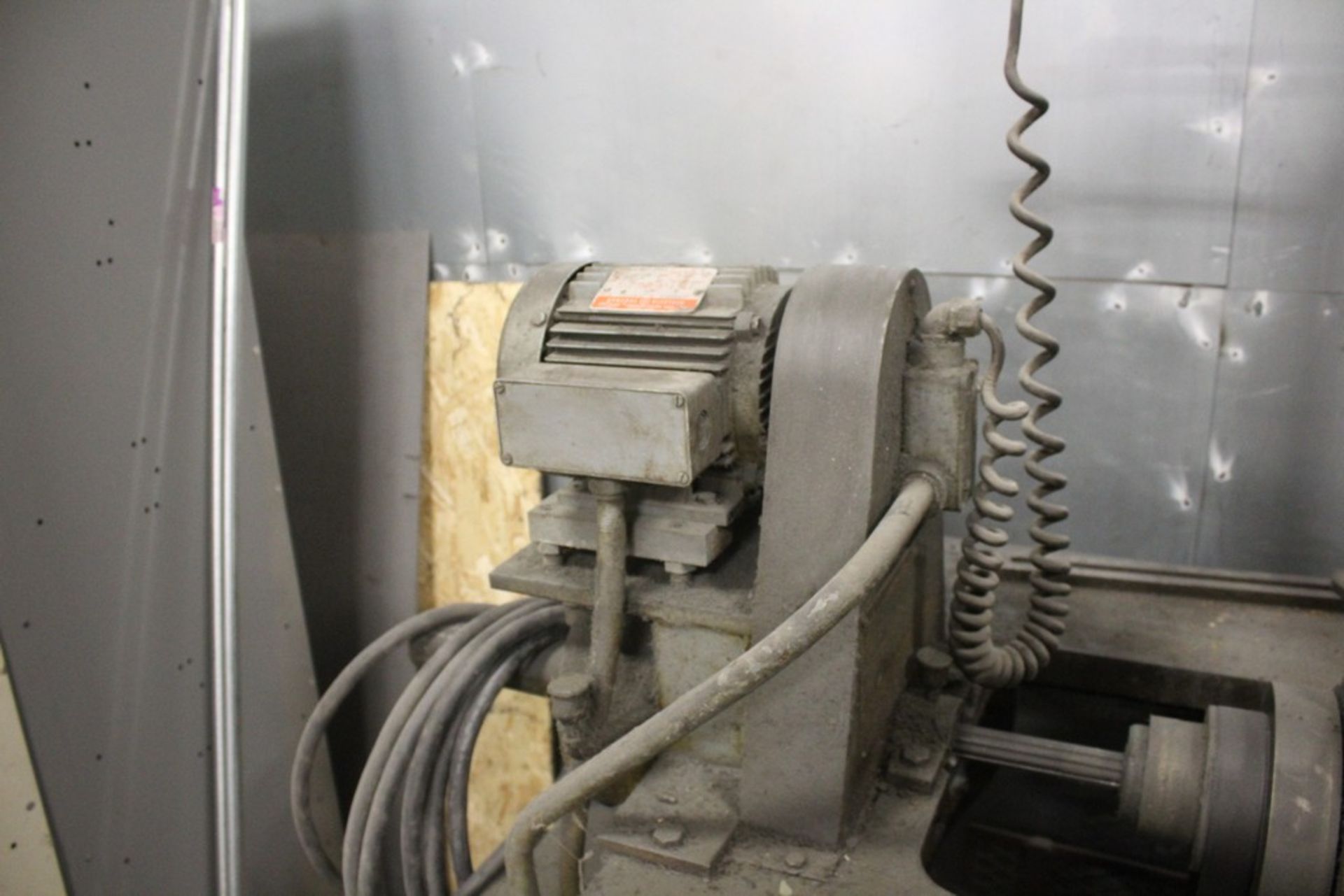 MARVEL NO. 8 UNIVERSAL VERTICAL BAND SAW, S/N 810599 Loading Fee: $250 - Image 6 of 7