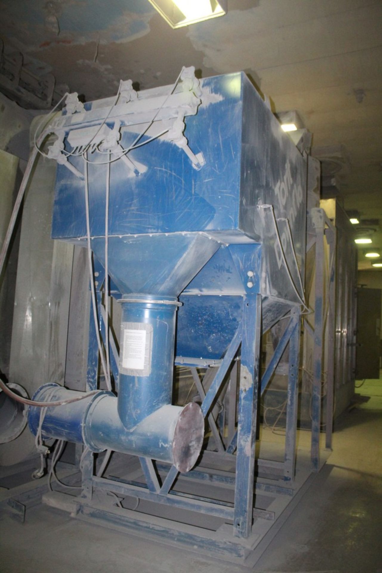 TORIT MODEL DF-2DF12 CARTRIDGE TYPE DOWNFLO DUST COLLECTOR S/N TG43222-003, WITH FREE-STANDING