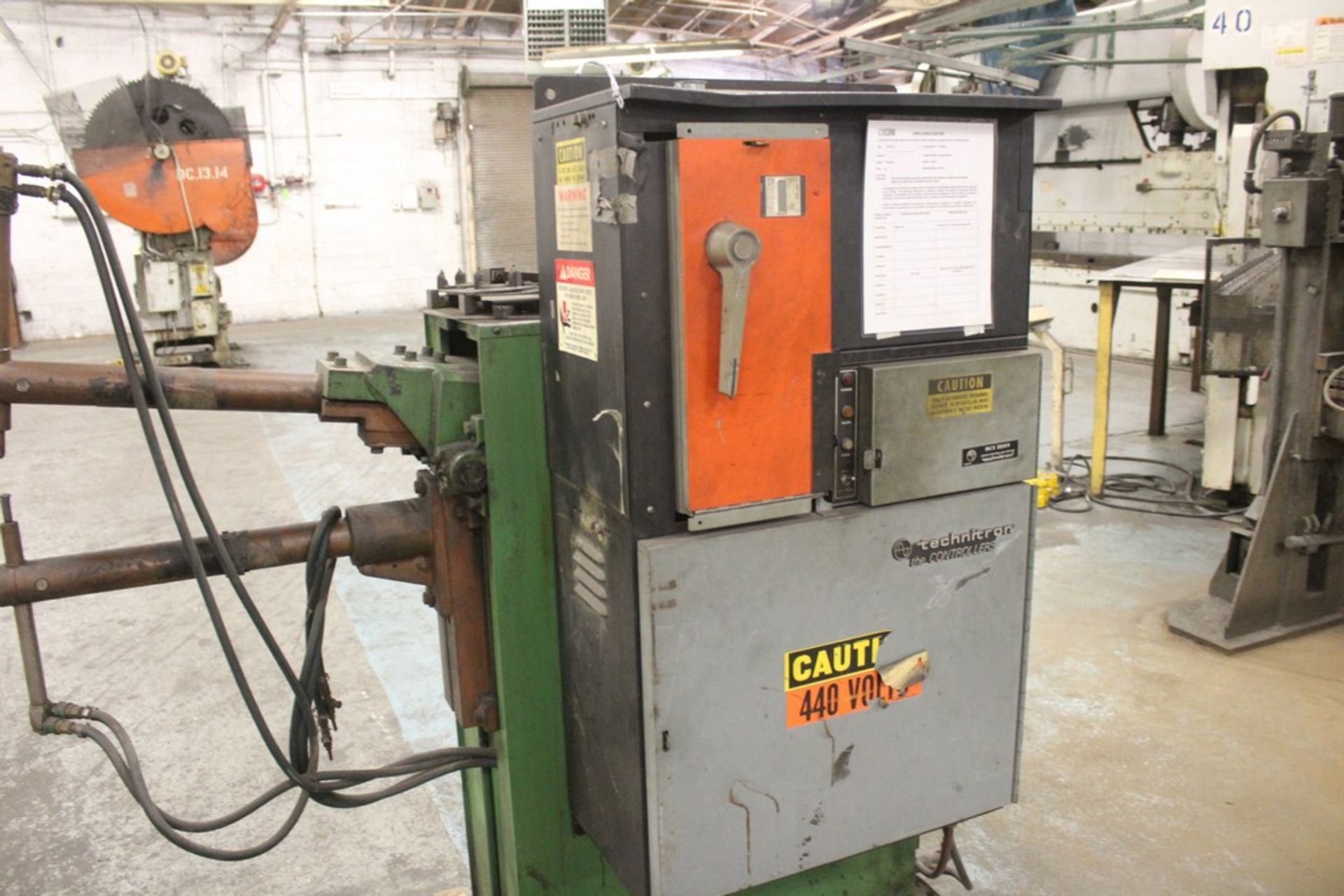 BANNER MODEL CR30A24 24" THROAT SPOT WELDER, S/N 4260 Loading Fee: $150 - Image 3 of 6