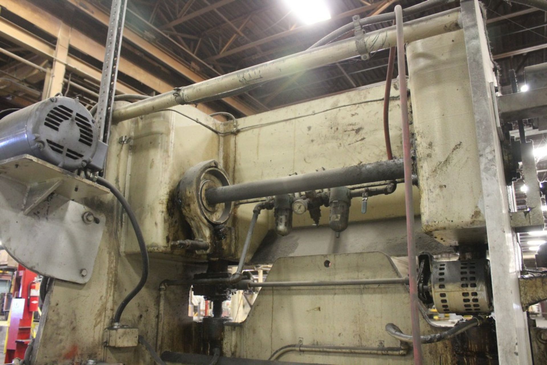 DREIS & KRUMP 36/55 TON MODEL 46B PRESS BRAKE, S/N L-15073 Loading Fee: $500 - Image 8 of 10