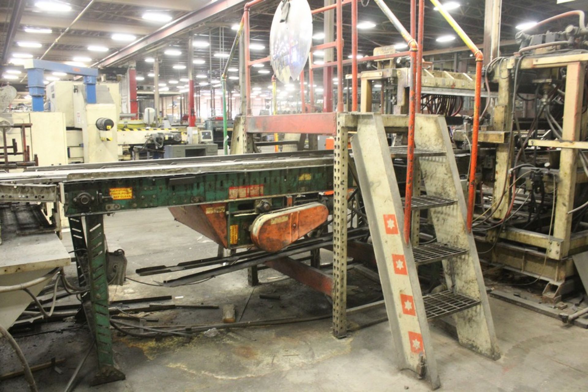 POWER ROLLER CONVEYOR, APPROX. 11' X 40" X 47"H, SALE OF THIS LOT IS SUBJECT TO BULK BID #1, IF - Image 4 of 5