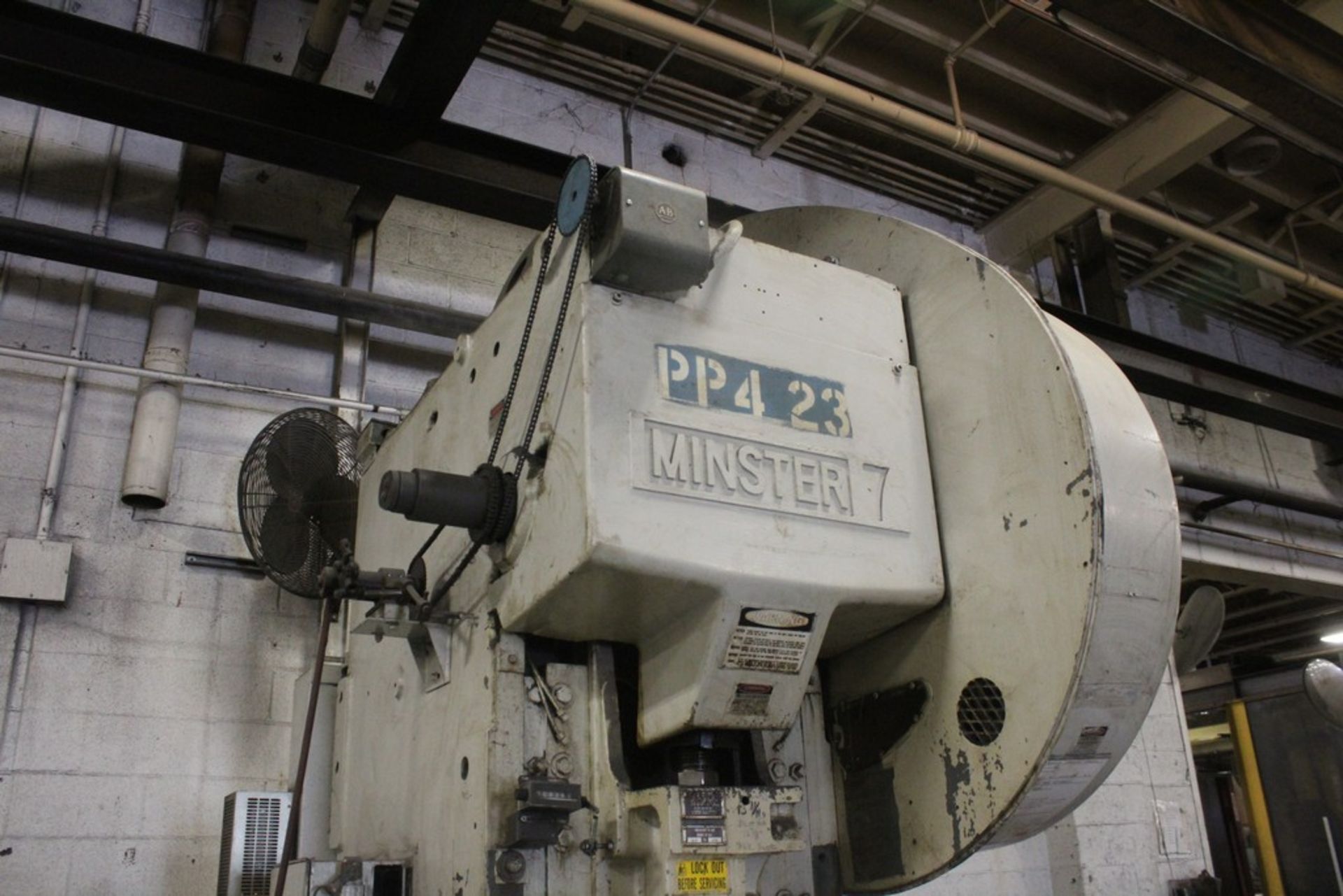 MINSTER 75 TON NO. 7-101 OBI PRESS, S/N 7-101-21986 (NEW 1975), 4” STROKE, 14.5” SHUT HEIGHT, 24” - Image 2 of 10