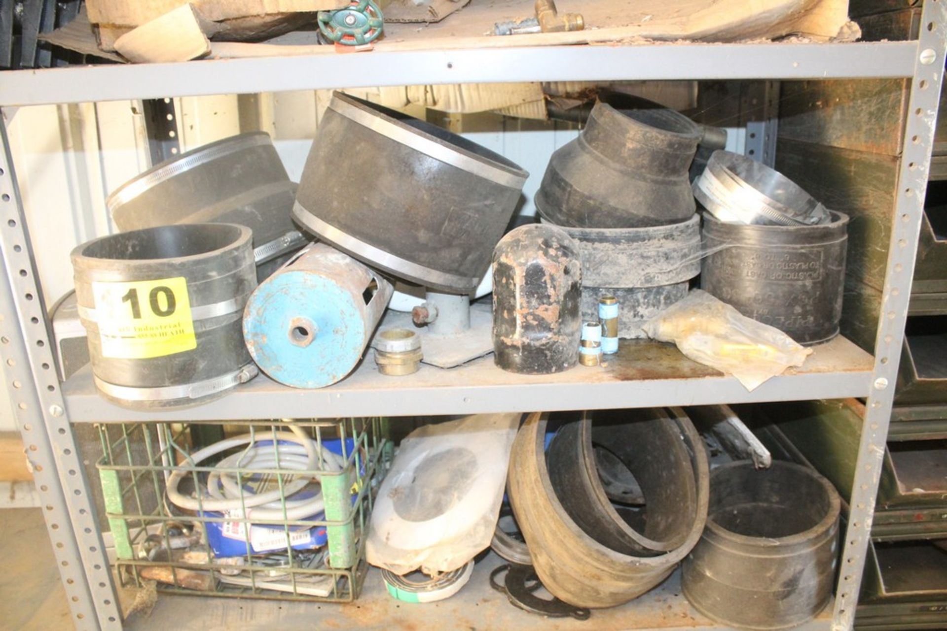 CONTENTS OF (3) SHELVING UNITS INCLUDING GASKETS, COUPLERS, FITTINGS & MISC. PLUMBING SUPPLIES (NO - Image 2 of 4