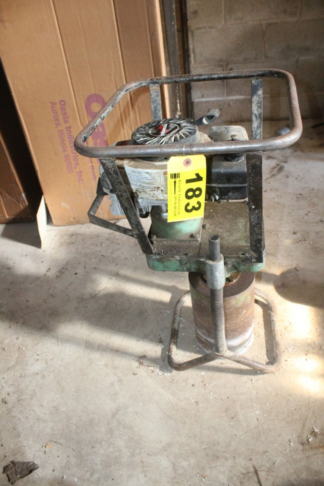 GAS POWERED CORING MACHINE WHT TECUMSEH ENGINE & 7" CORING BIT