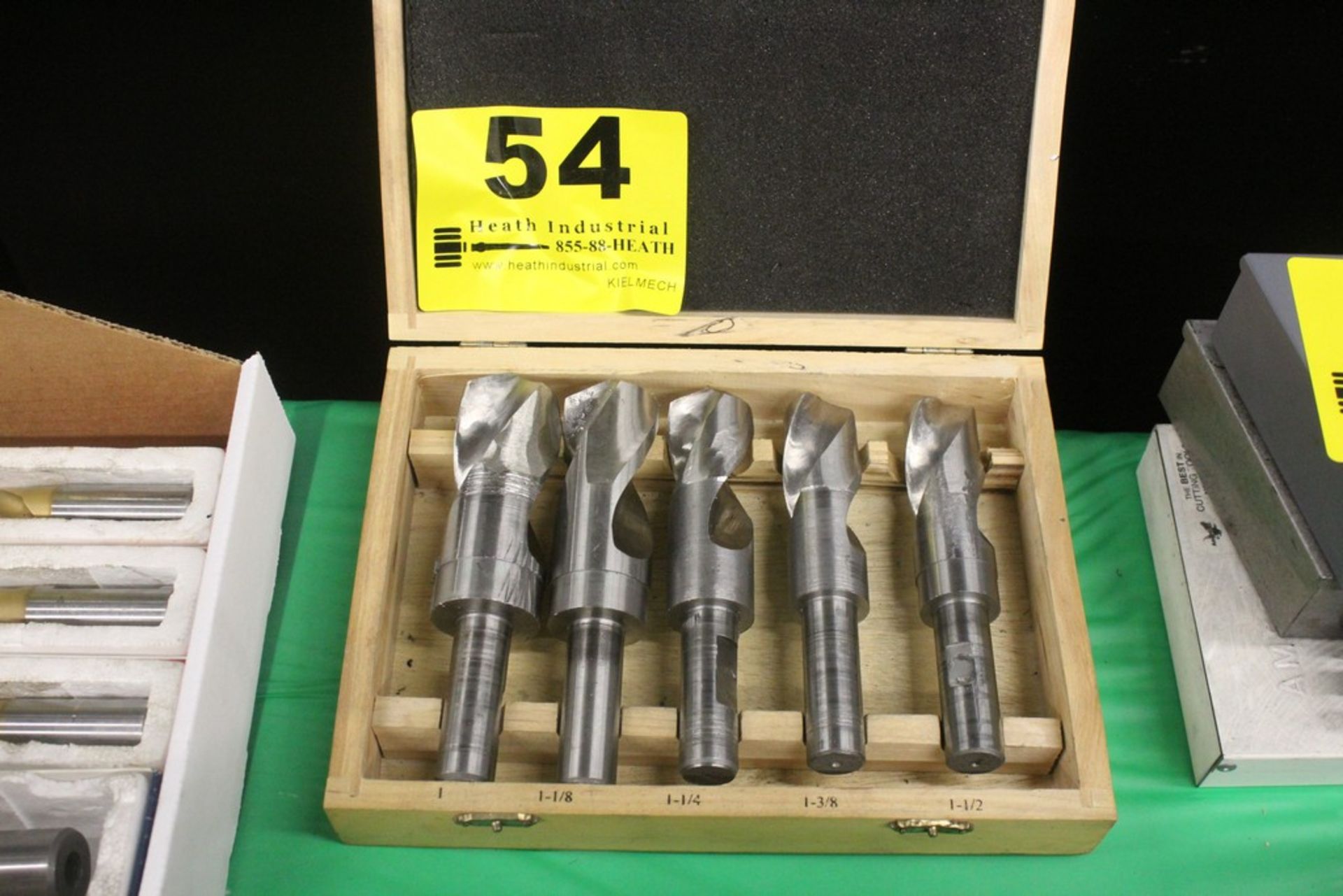 (5) DRILL BITS IN CASE 1" - 1-1/2"