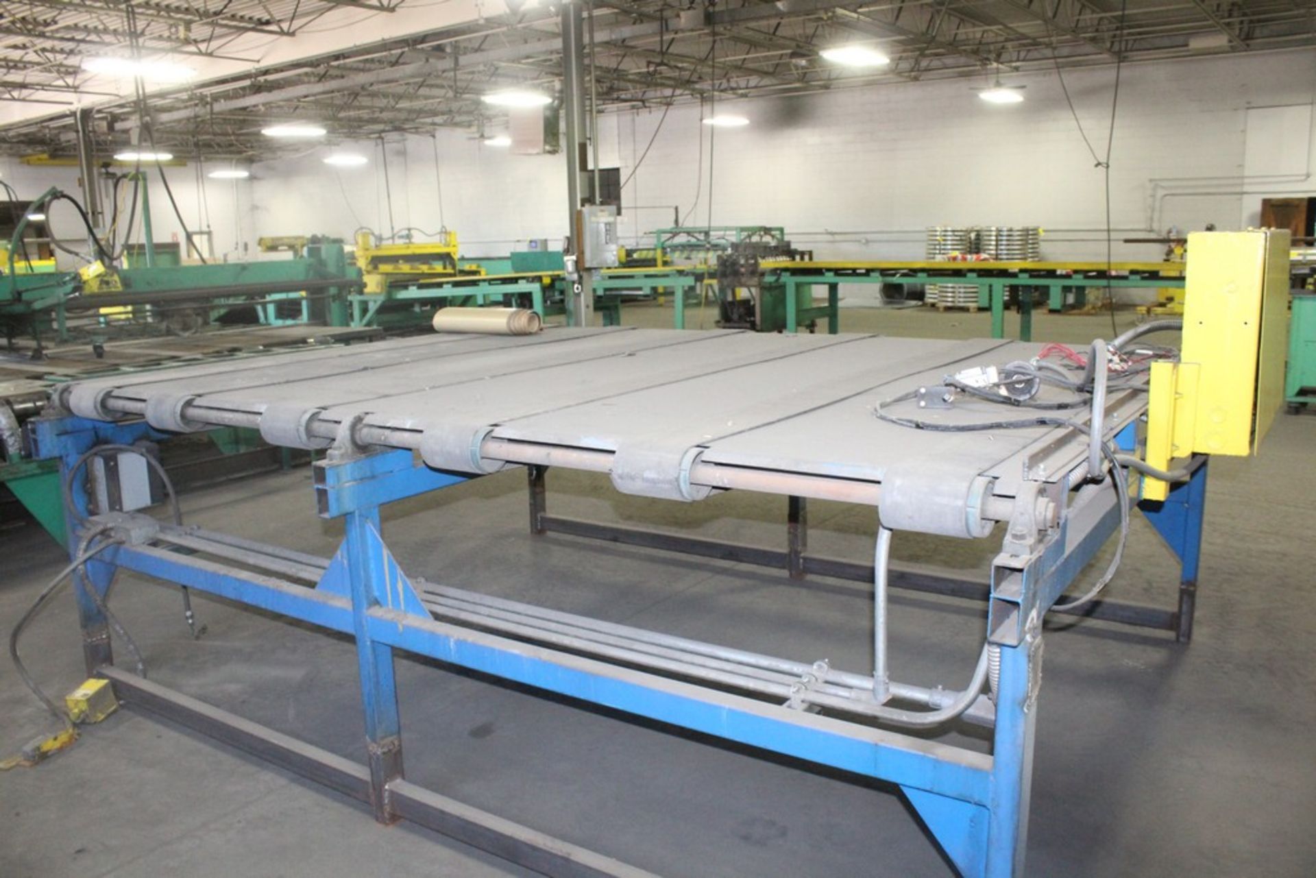 Powered Belt Conveyor - 124" Length x 96" Width - Image 4 of 4