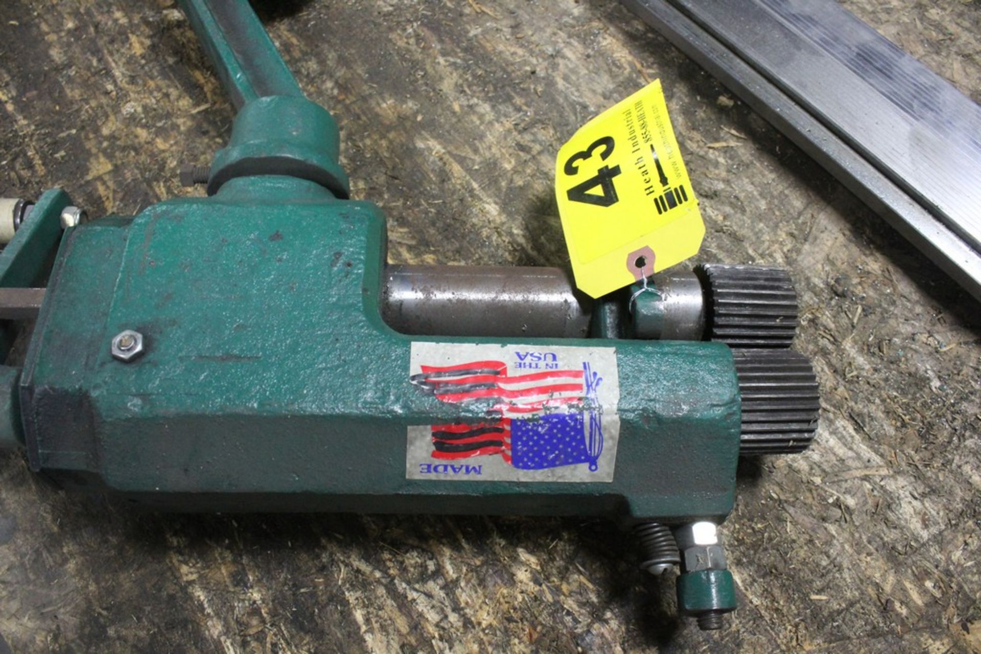 National Bench Model Crimper - 2" Die Width - 6" Throat, Serial Number: NA - Image 2 of 2