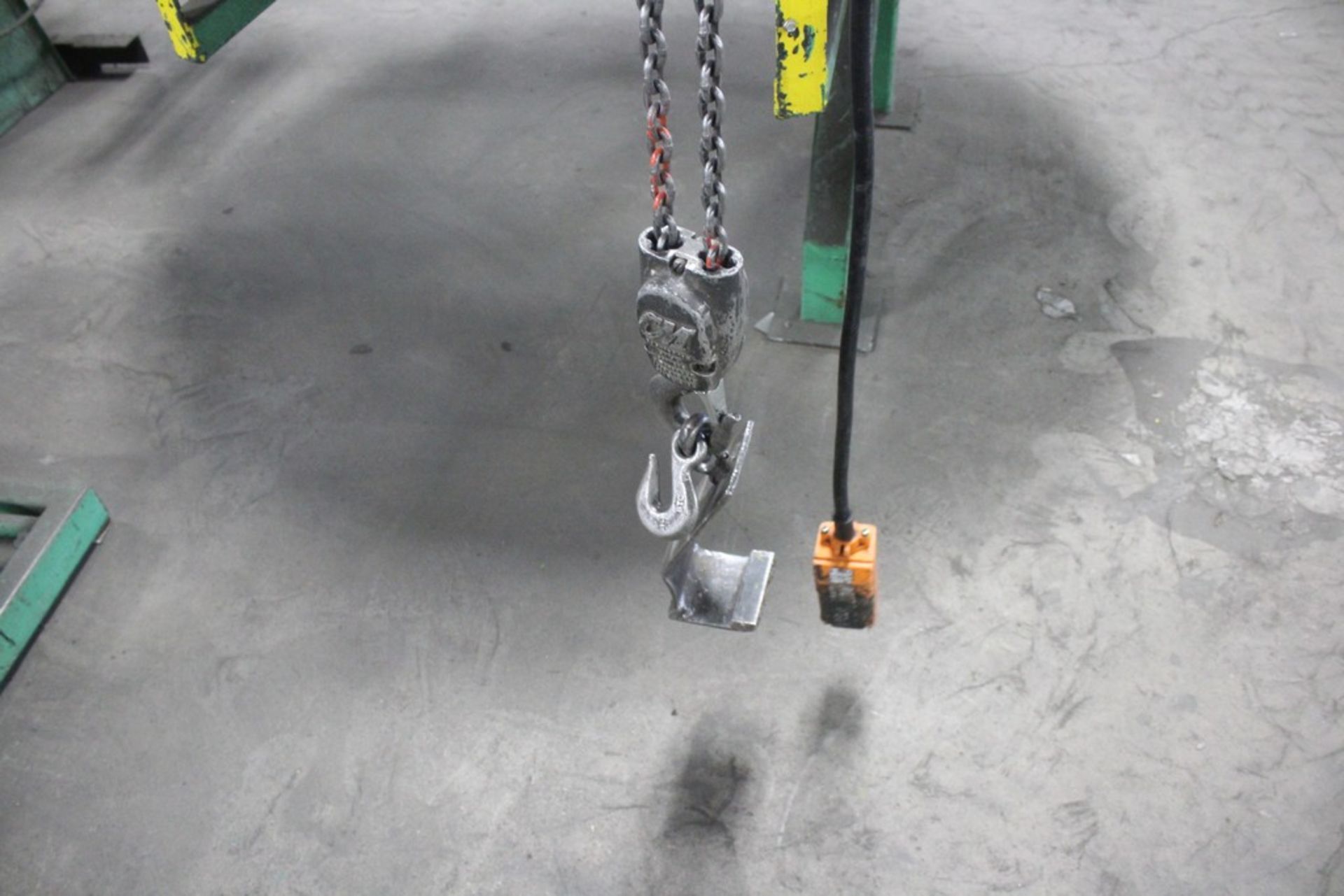 1/2 Ton C&M " Loadstar" Electric Chain Hoist with Pendant Control & Trolley - Image 5 of 5