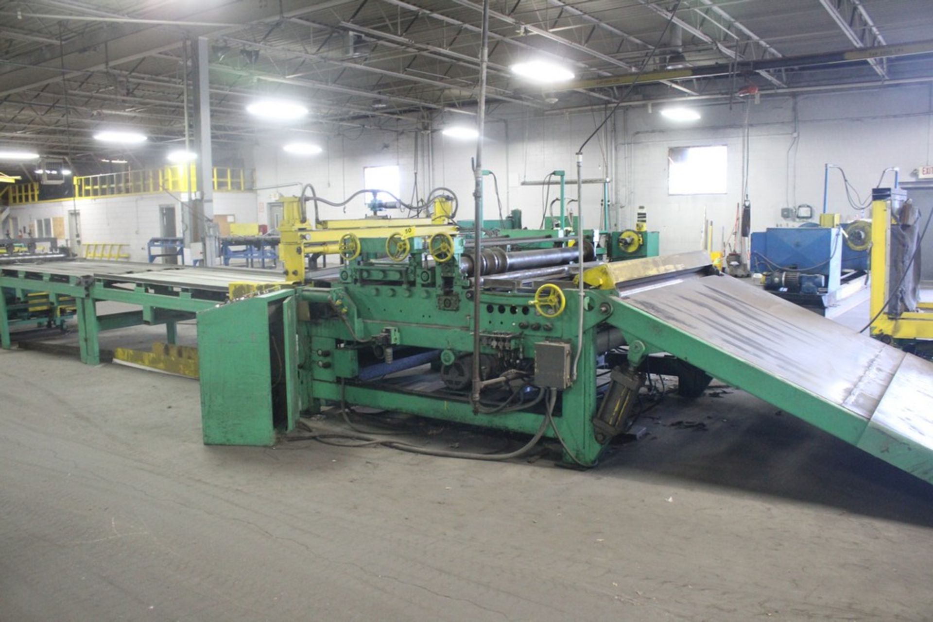 Iowa - Welty Way 72" x 14 ga Slear Line Consisting of: 3 over 4 Roll Leveler - 5" Arbor Slitter Head