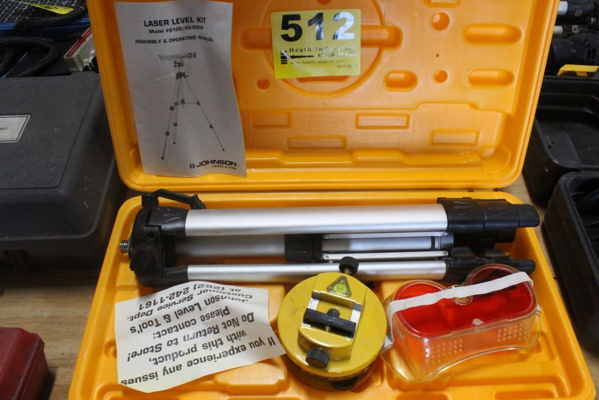 JOHNSON MODEL 9100 MO-0909 LASER LEVEL KIT