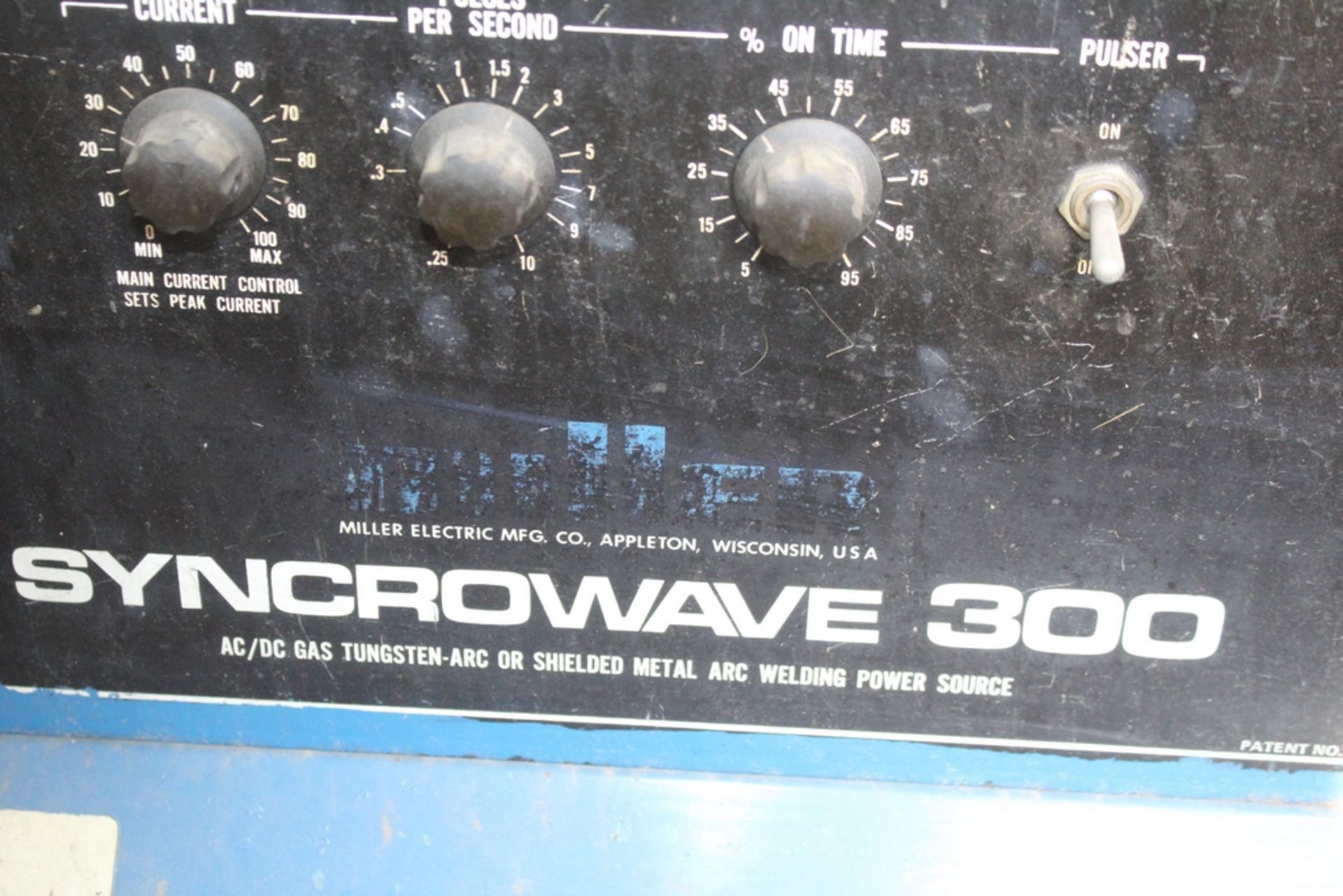 MILLER 300 AMP MODEL SYNCROWAVE WELDER - Image 3 of 4