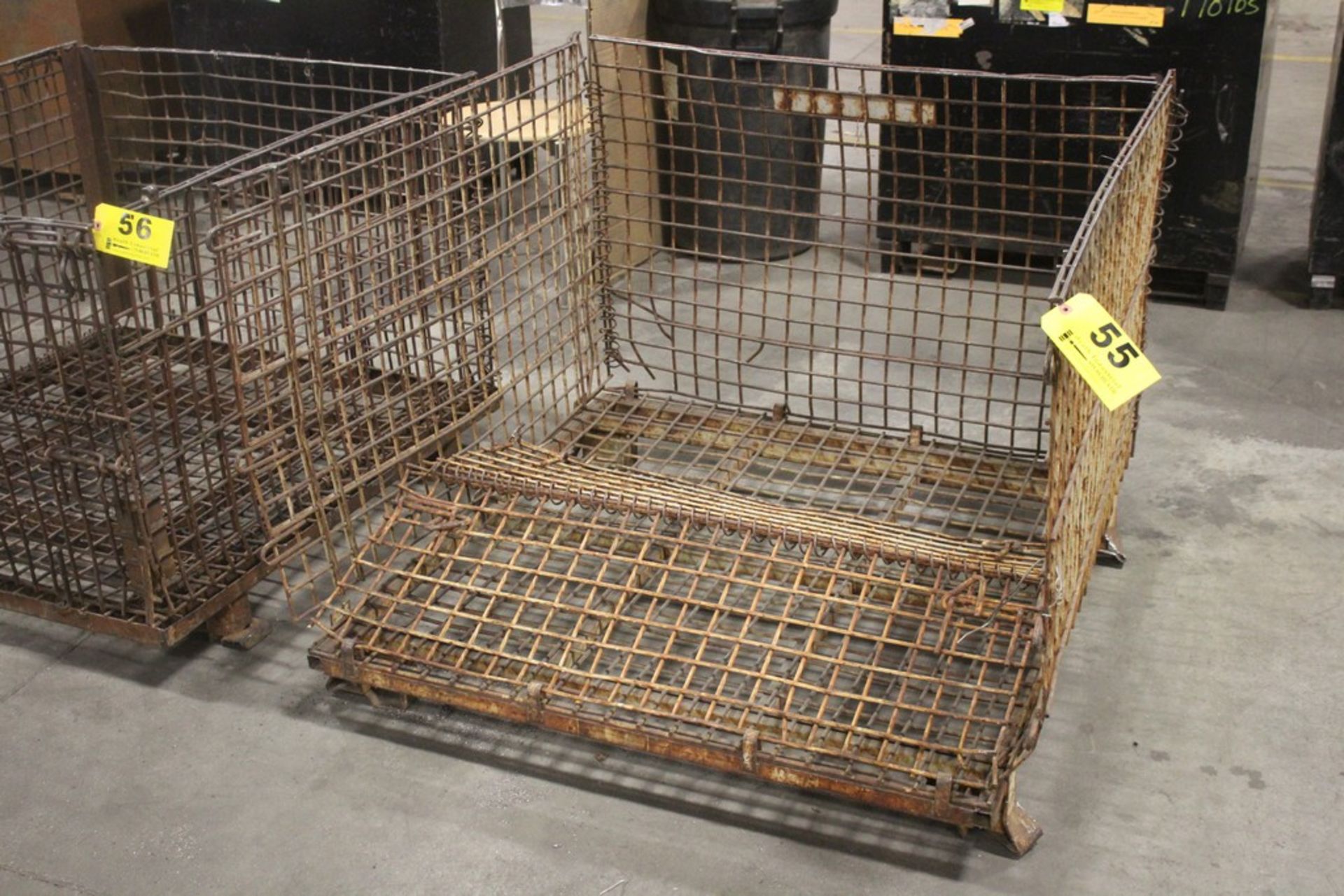 COLLAPSIBLE STEEL WIRE BASKET, 30" X 41" X 43"