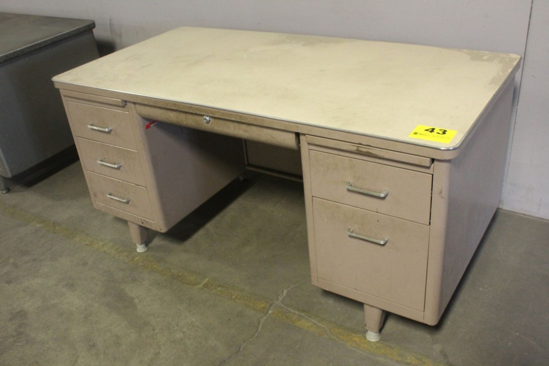 STEEL PEDESTAL DESK, 29" X 60" X 30"