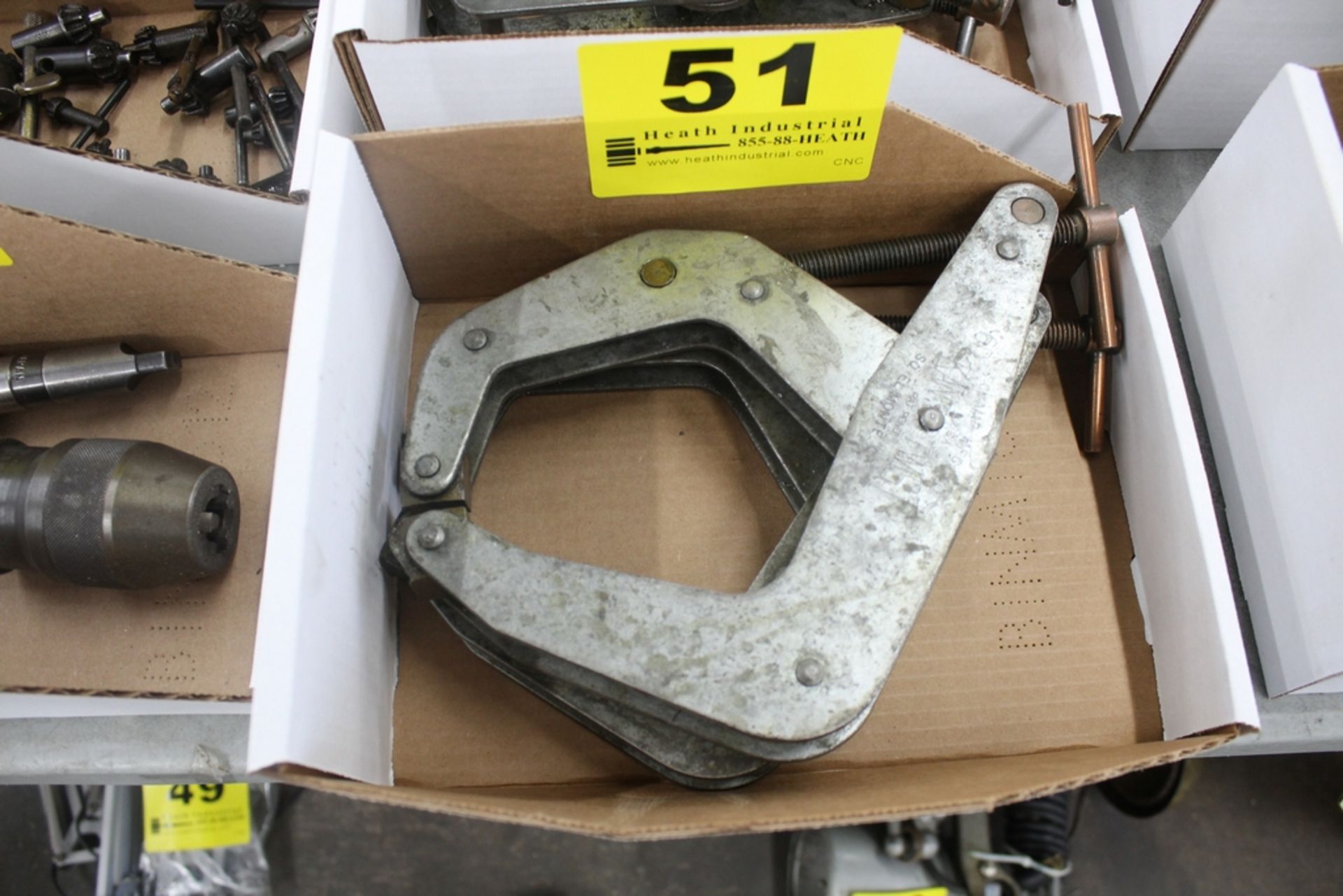 (2) KANT-TWIST MODEL 6D 421 CLAMPS IN BOX
