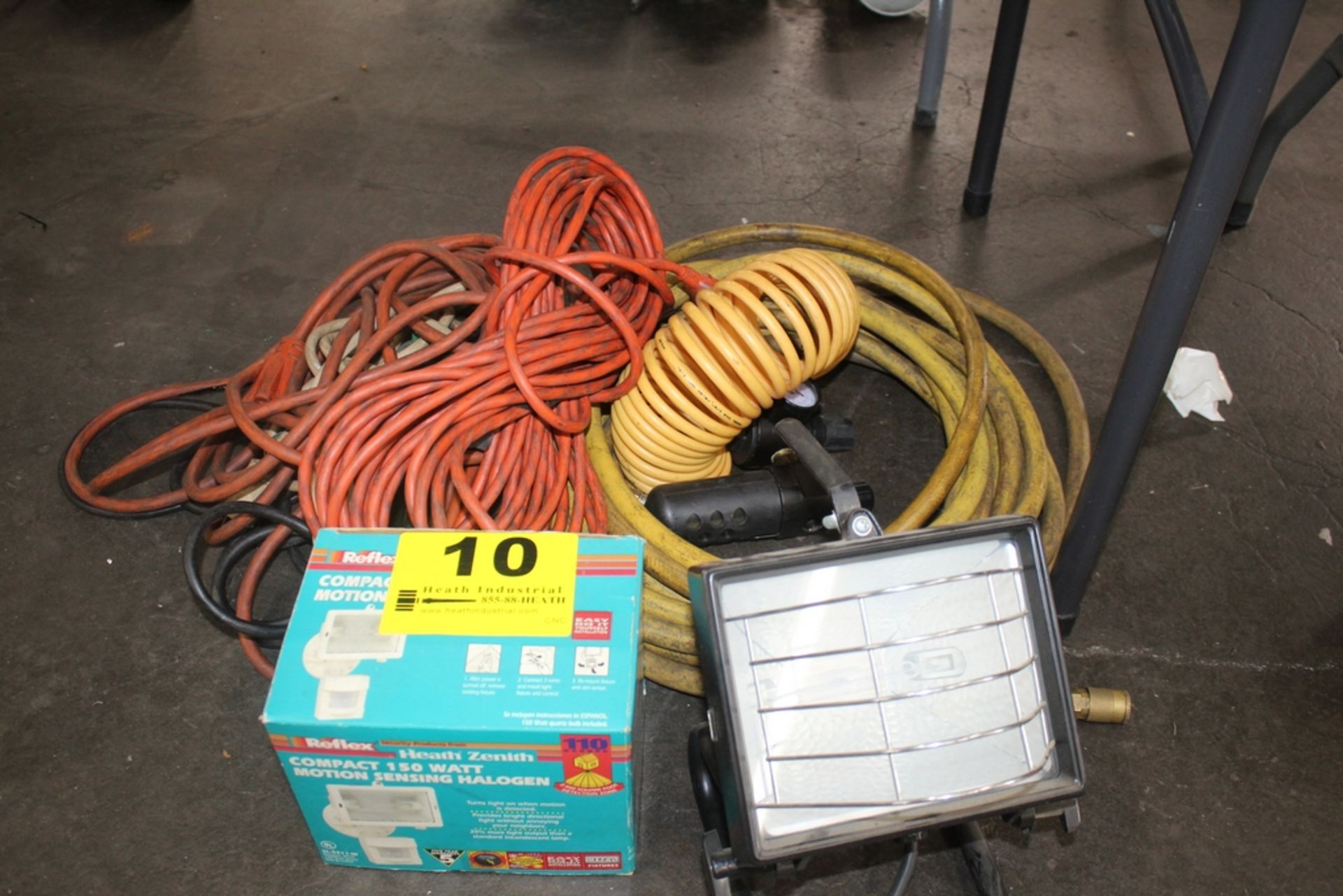 EXTENSION CORDS, PNEUMATIC HOSE & HALOGEN LIGHT