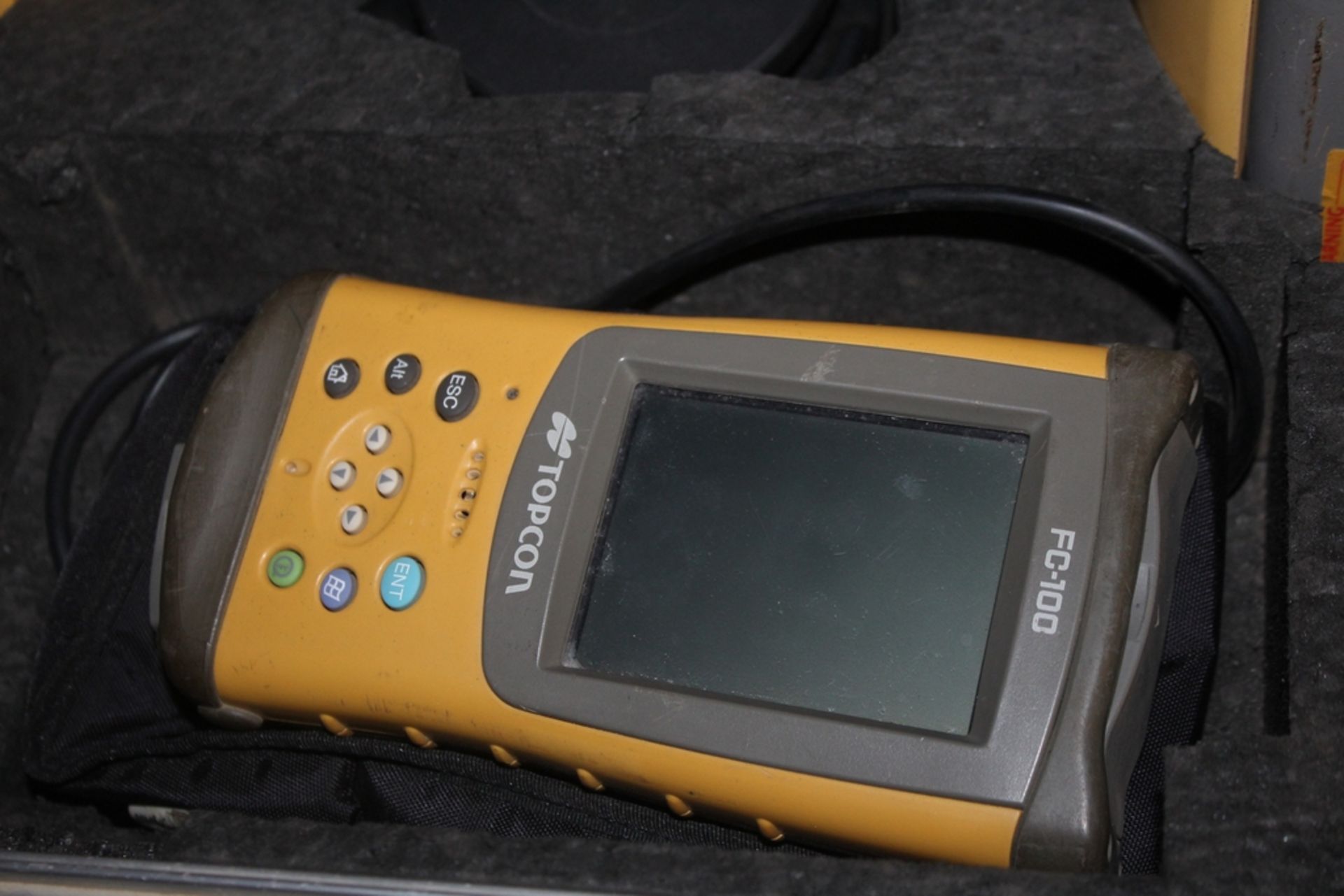 TOPCON HIPER LITE+ GPS SURVEY SYSTEM WITH TOPCON FC100 DATA COLLECTOR / FIELD CONTROLLER, TOPCON NO. - Image 3 of 3