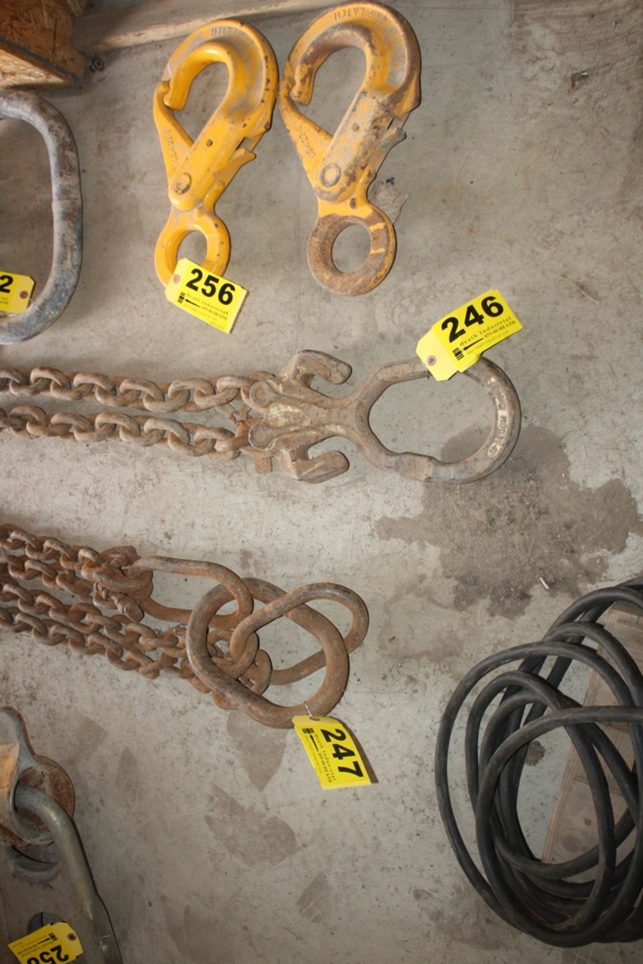 HEAVY DUTY 2 LEG LIFTING CHAIN 15' LONG - Image 2 of 3