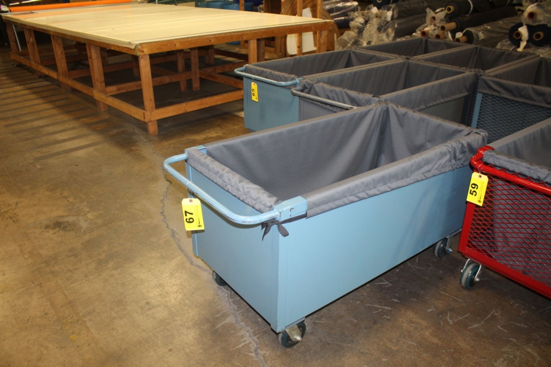 HEAVY DUTY STEEL MATERIAL CARTS, 27" X 25" X 49"