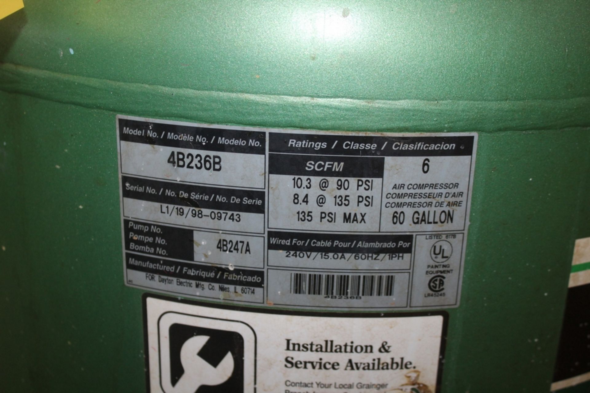 SPEEDAIRE VERTICAL TANK MOUNTED AIR COMPRESSOR, MODEL 4B236B, 60 GAL., 135PSI - Image 2 of 2