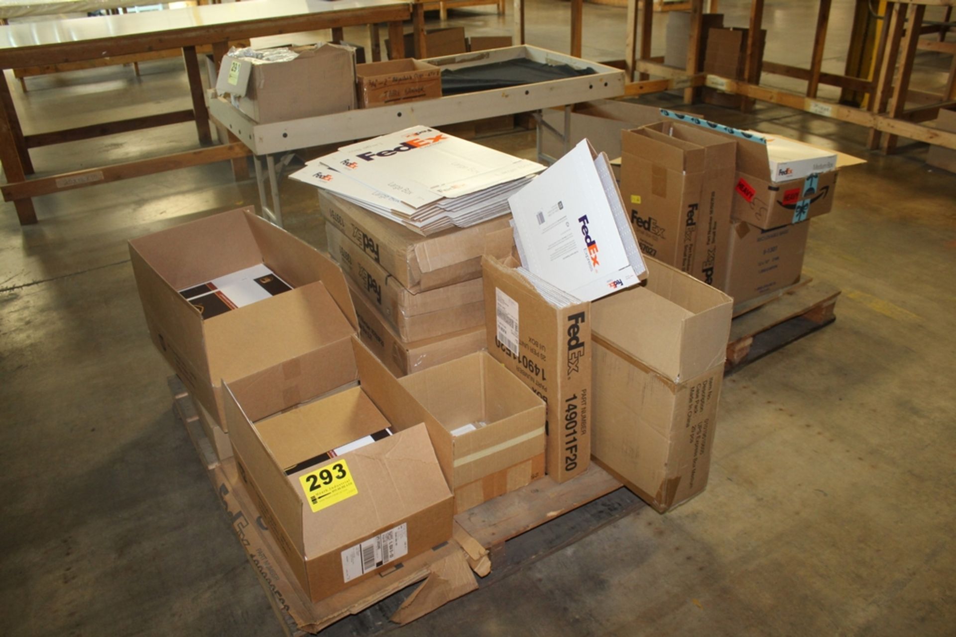 LARGE QUANTITY OF SHIPPING BOXES