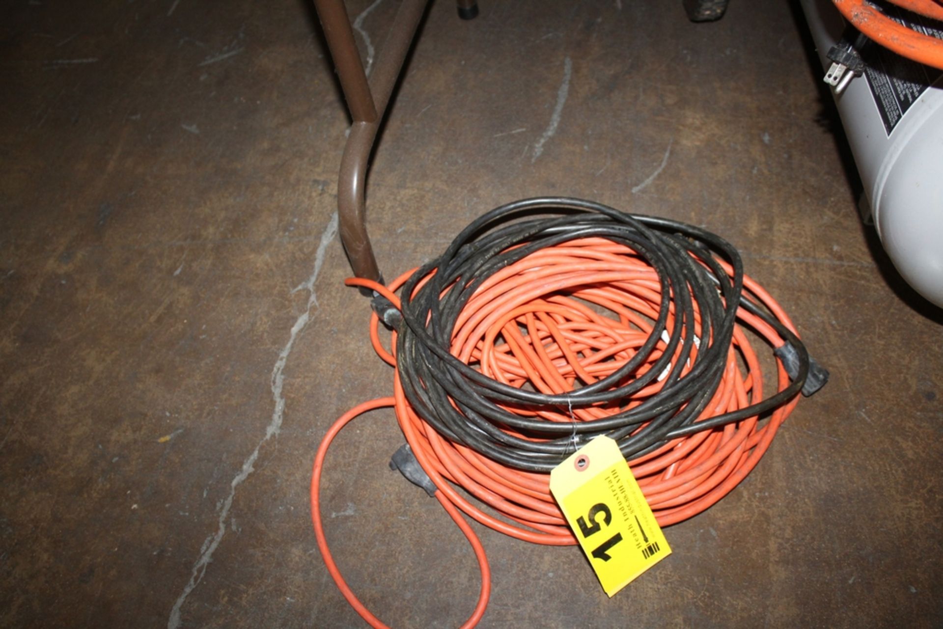 ASSORTED EXTENSION CORDS