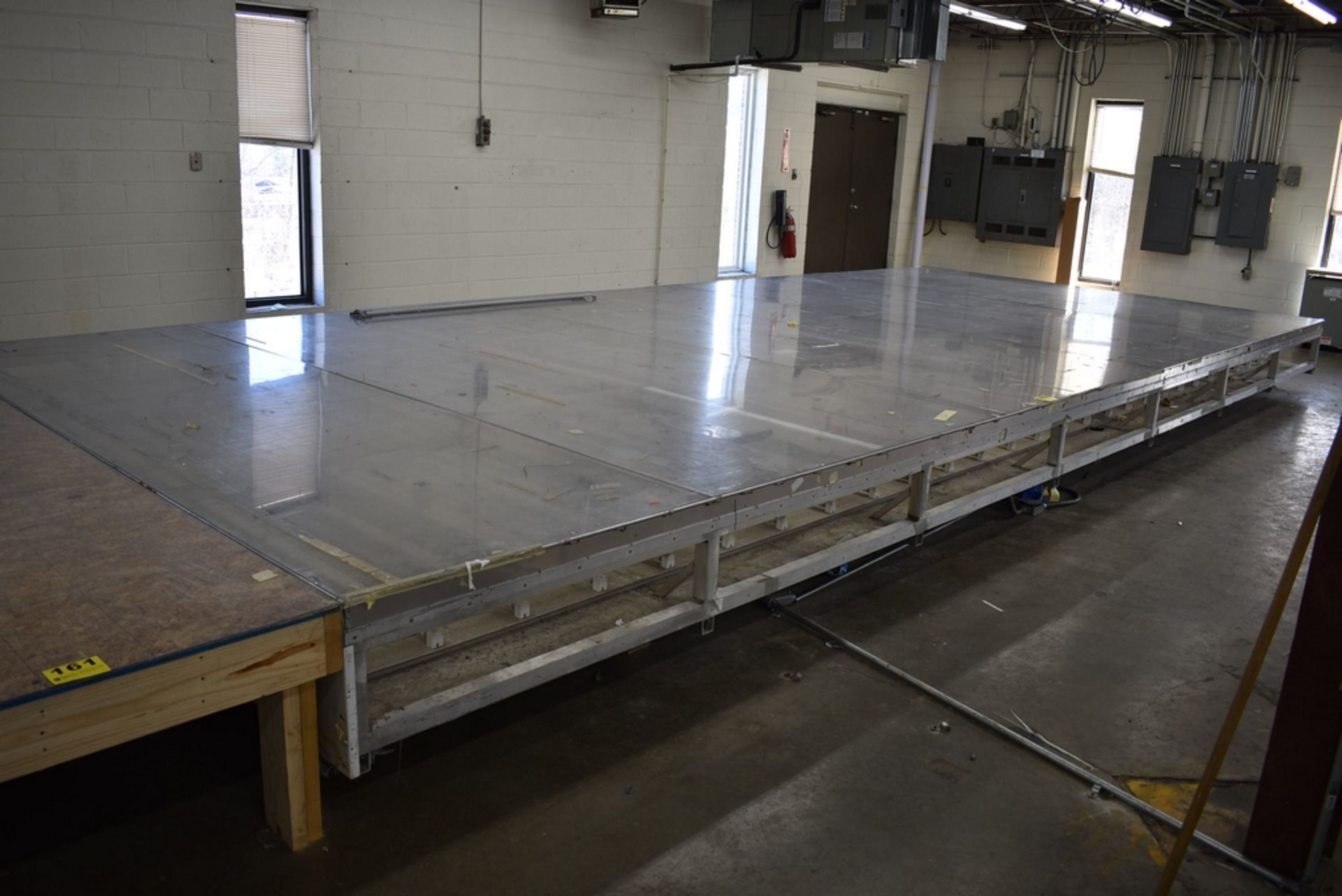 LARGE ALUMINUM FRAMED LAYOUT LIGHT TABLE, 28' X 12', MAY HAVE TO CUT DOWN TO GET THRU DOOR - Image 2 of 4