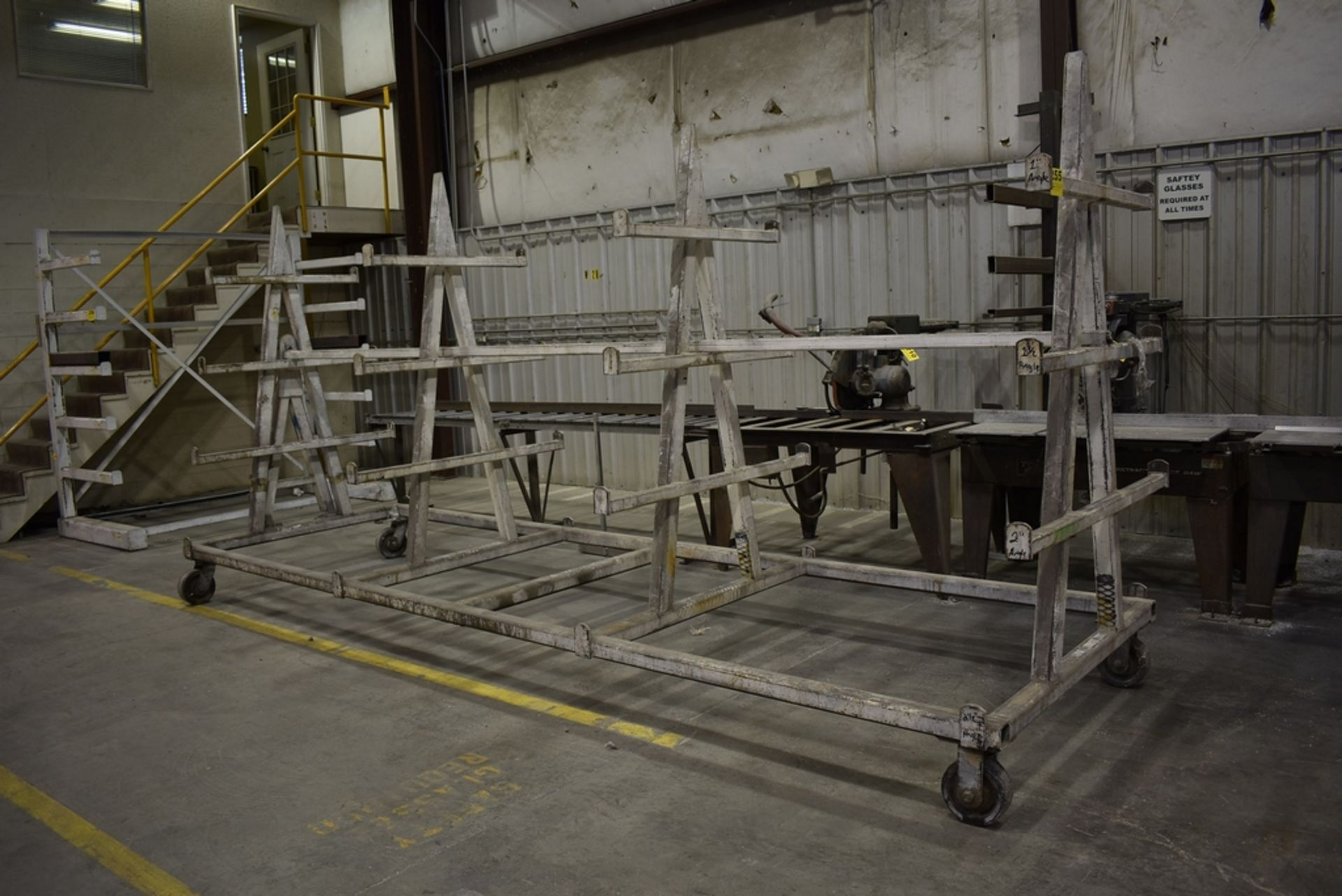 PORTABLE STEEL A-FRAME RACK, 16'L X 89" H - Image 2 of 3