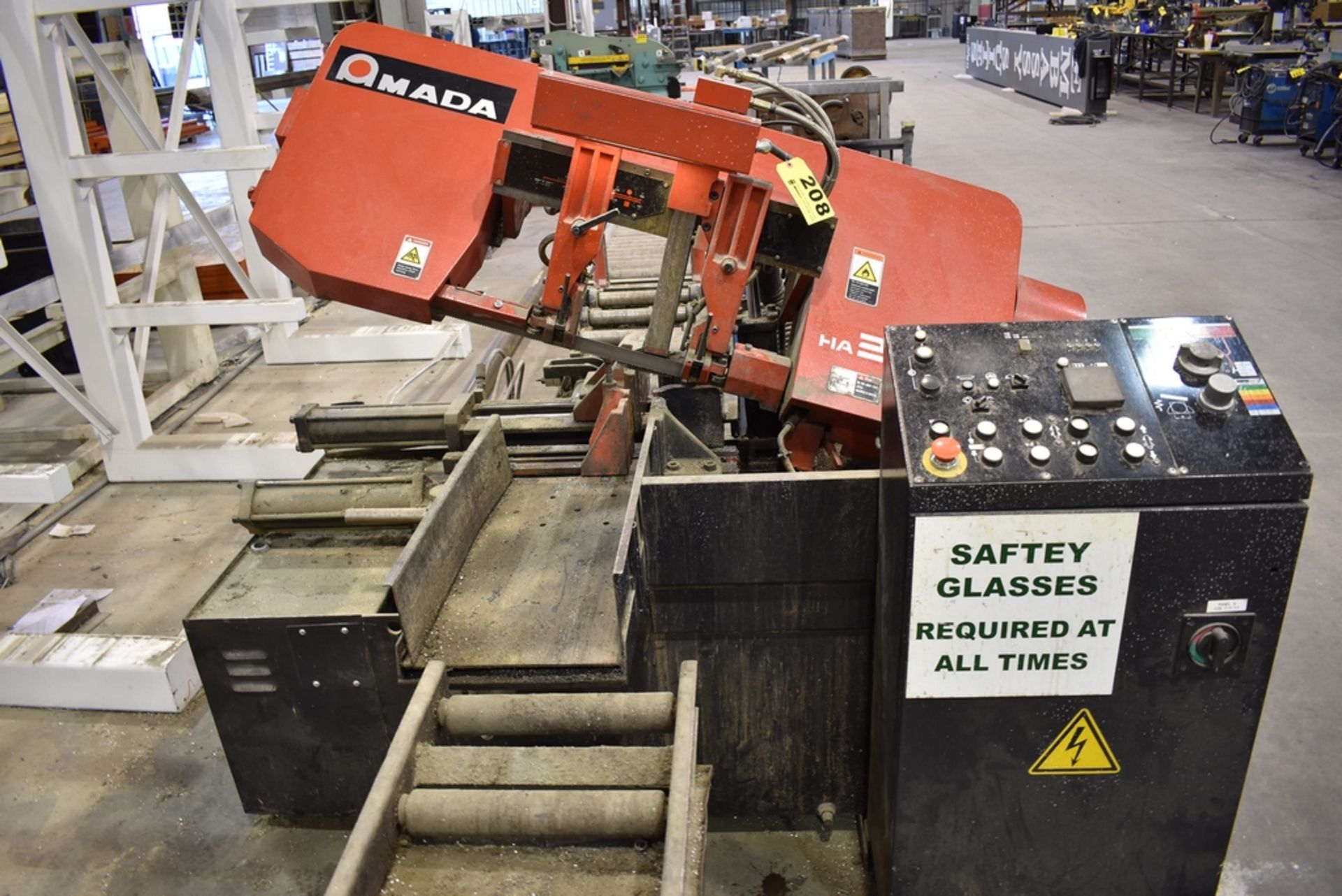 AMADA MODEL HA-250W 11" X 10" HORIZONTAL METAL CUTTING BAND SAW (2015) S/N 65030210 WITH INFEED &